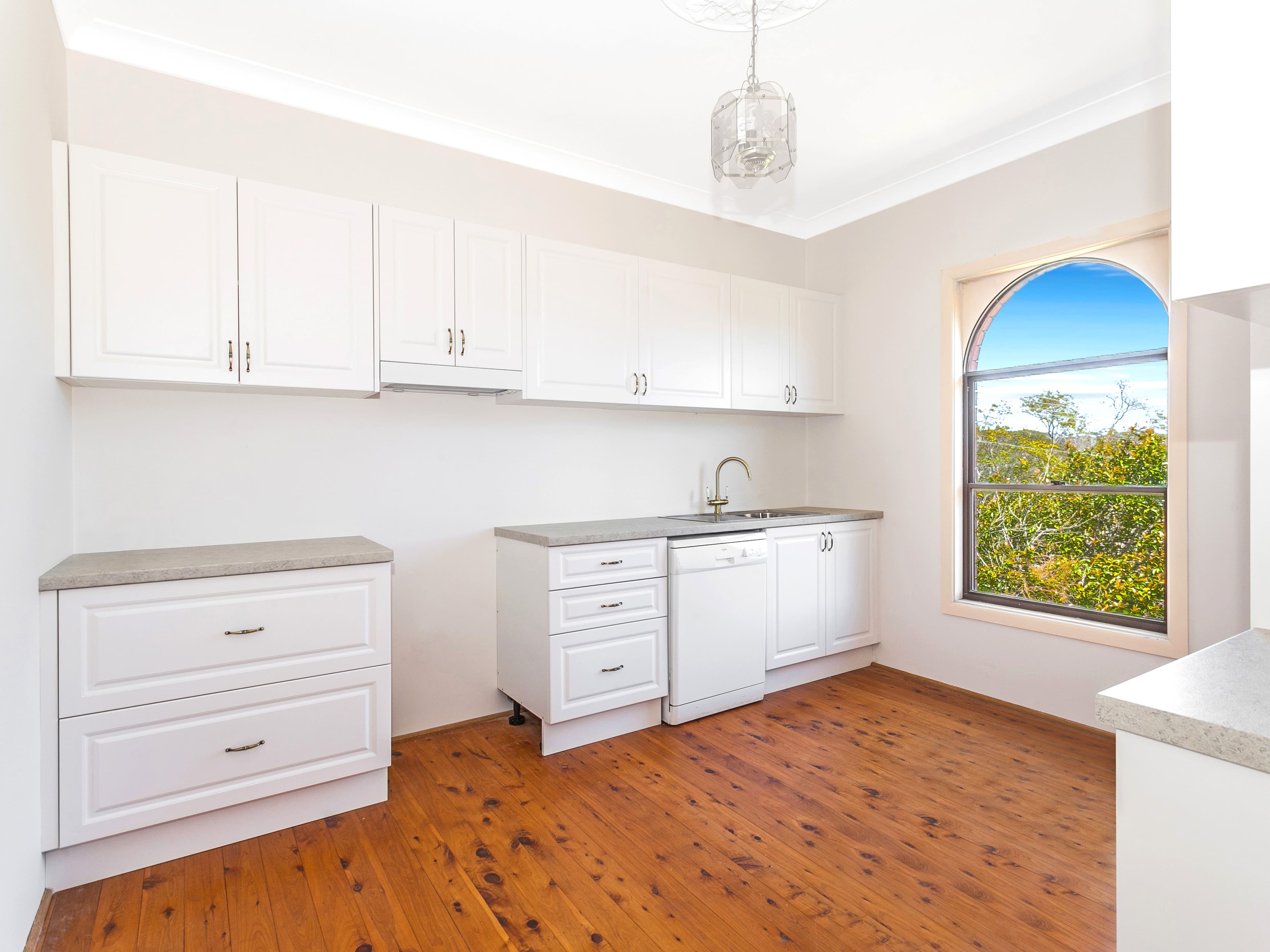 192 Parkes Street, Helensburgh - Thumbnail 8