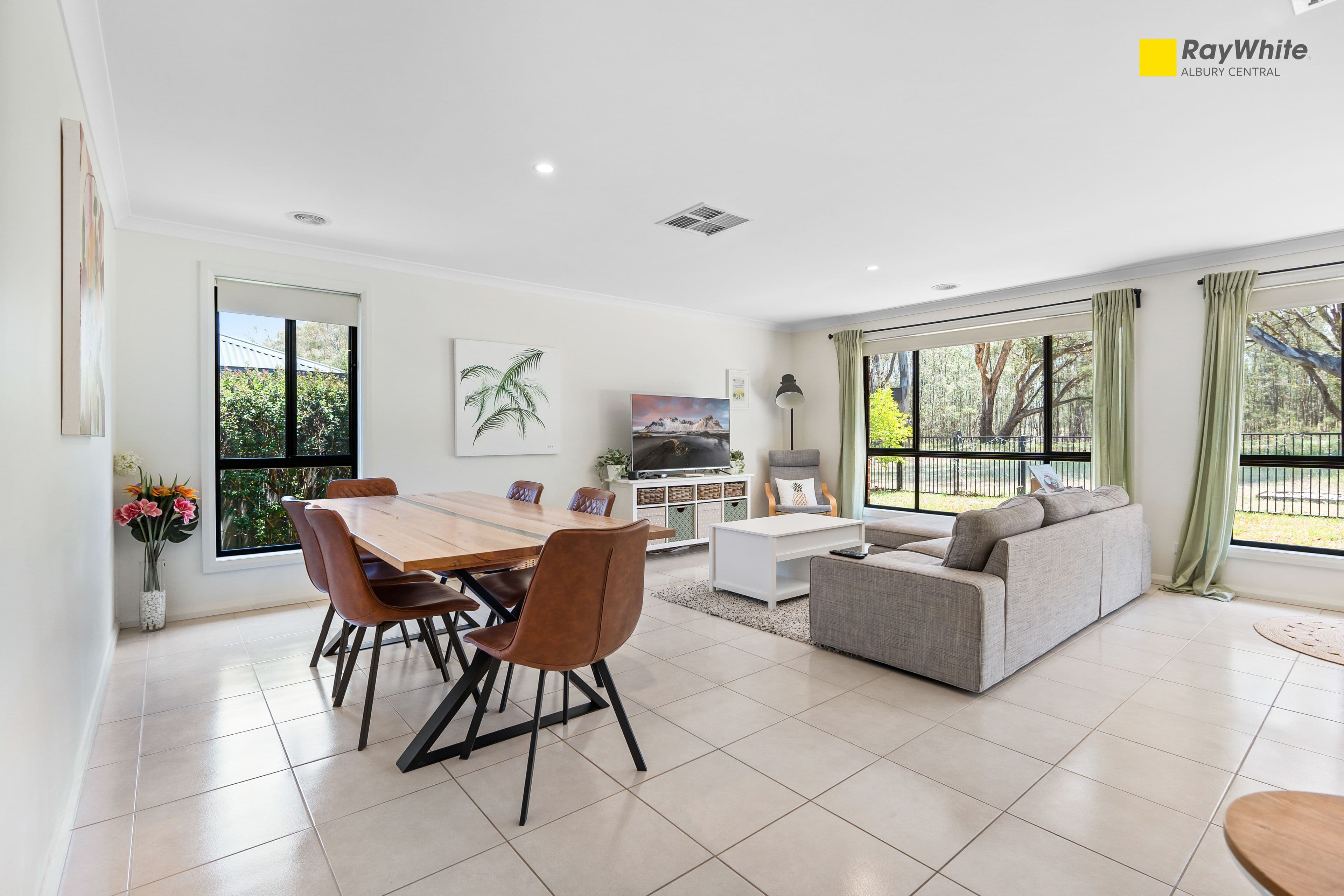19 Weissel Court, Thurgoona NSW 2640, Thurgoona - Thumbnail 2