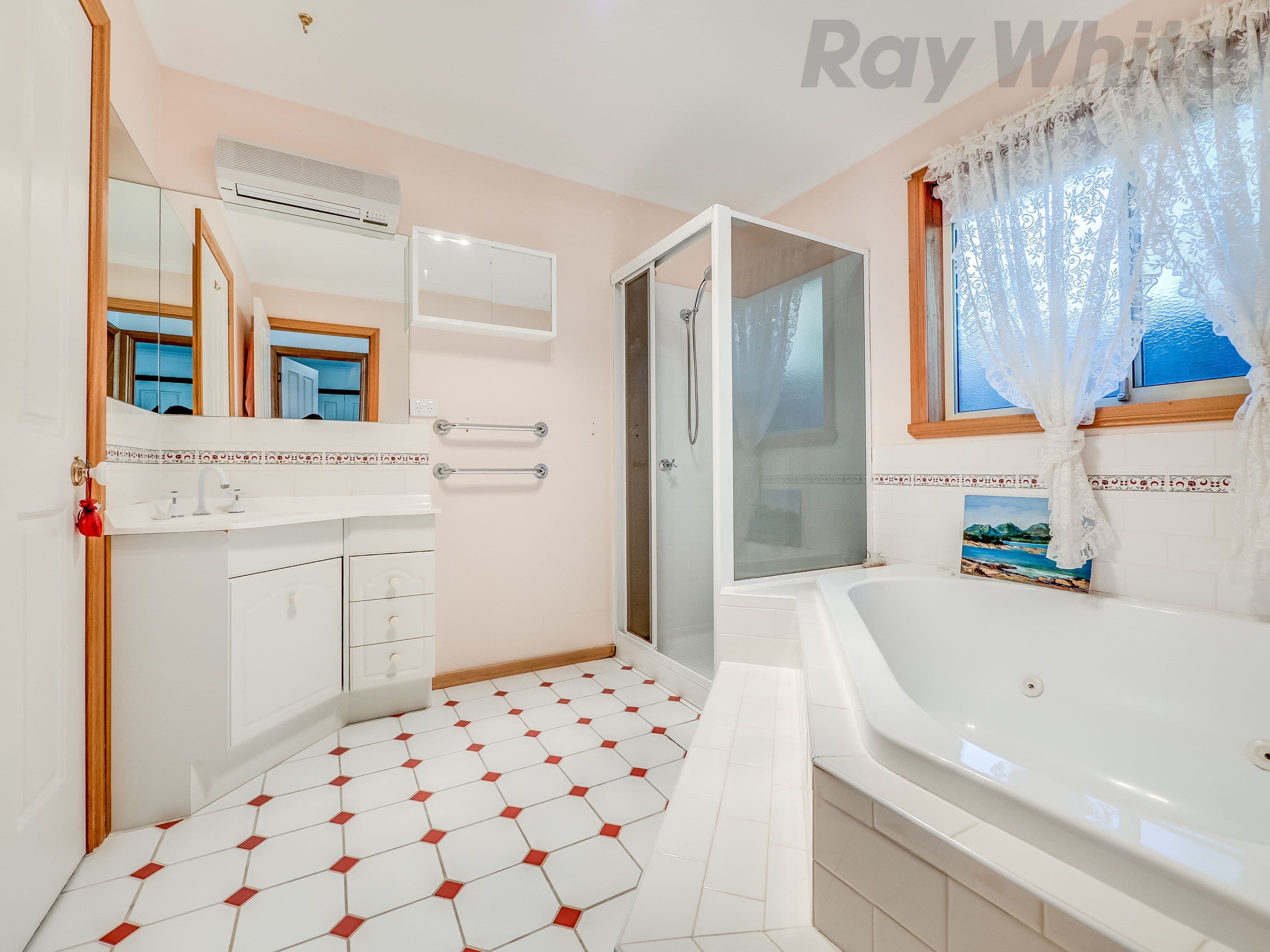 7 Buckingham Drive, Howrah TAS 7018, Howrah - Thumbnail 4