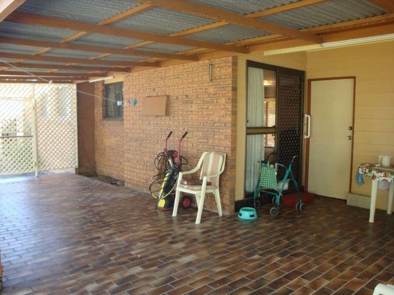 21 Caloola Drive, SPRINGWOOD QLD 4127, Springwood - Thumbnail 3