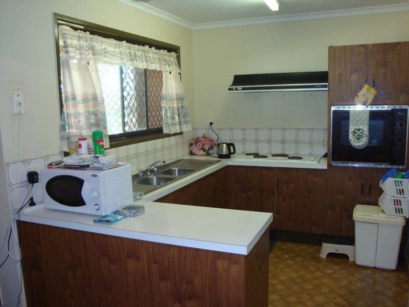 21 Caloola Drive, SPRINGWOOD QLD 4127, Springwood - Thumbnail 5
