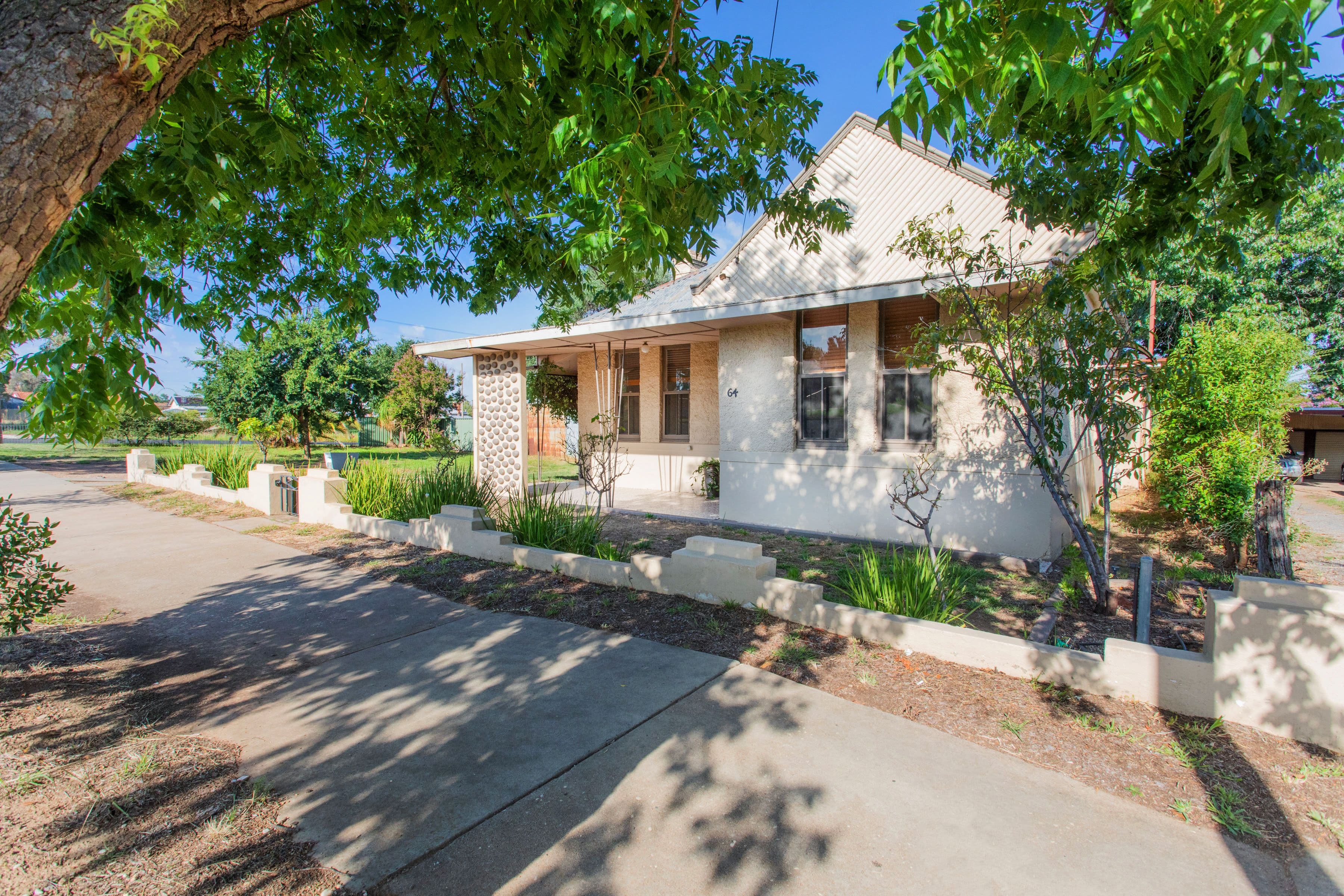 64 Darling Street, Cowra NSW 2794, Cowra - Image 1
