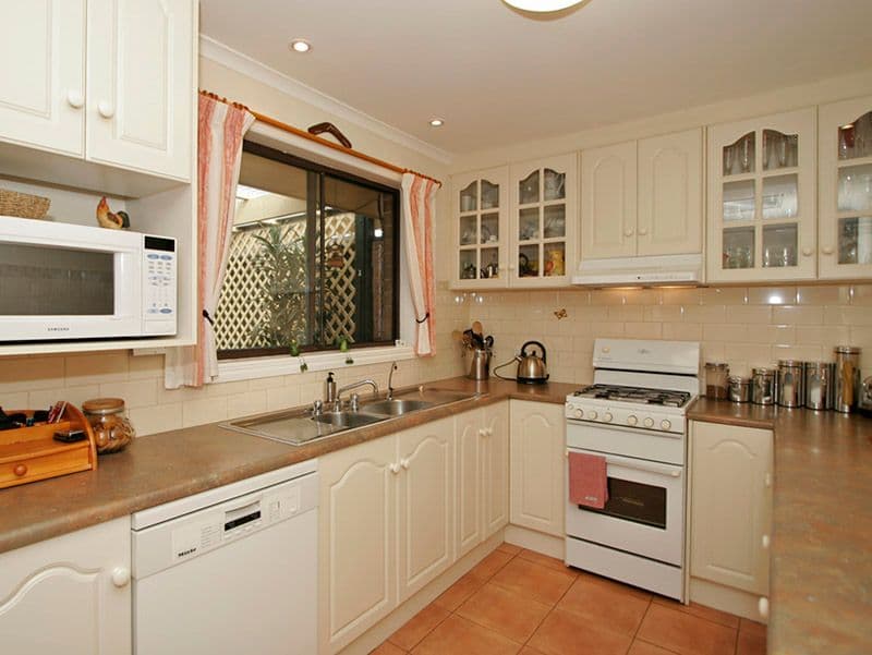 34  Petersen Crescent, PORT NOARLUNGA SA 5167, Port Noarlunga - Thumbnail 5