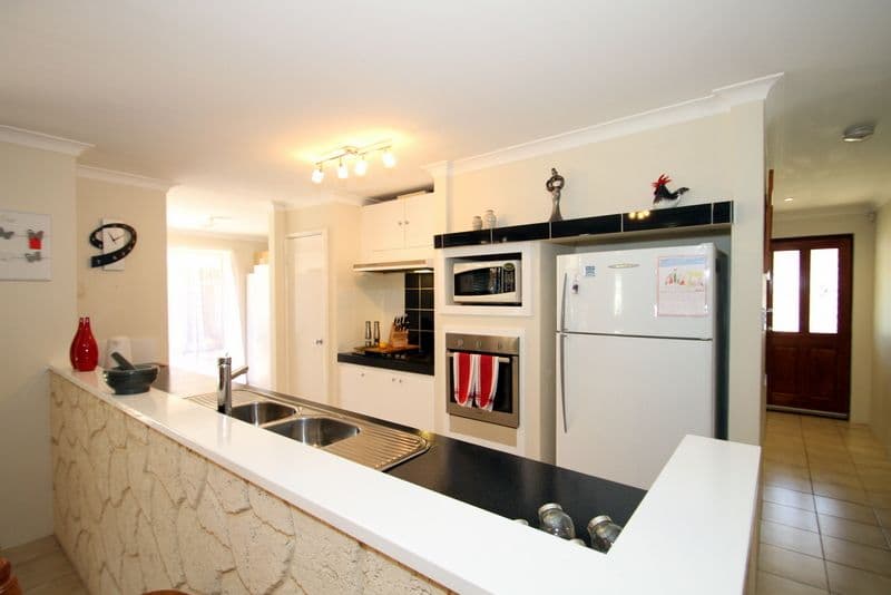 47 Skottowe Parkway, PARMELIA WA 6167, Parmelia - Thumbnail 6