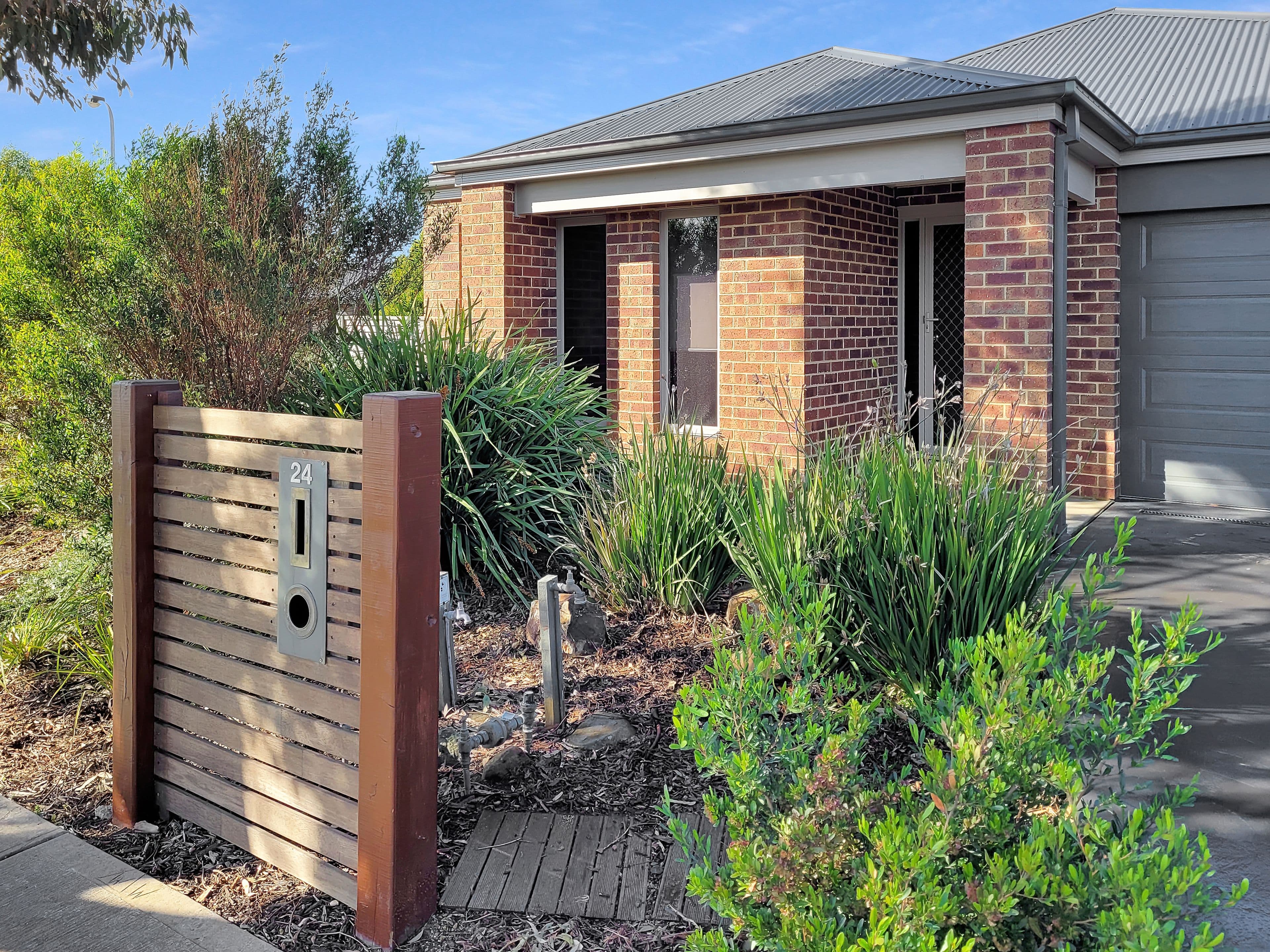 24 Pasadena Drive, Cowes VIC 3922, Cowes - Thumbnail 2