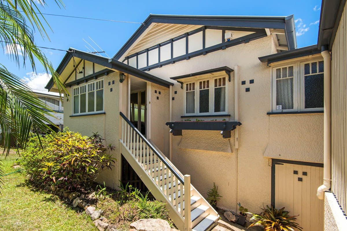 22 Contay Street, HOLLAND PARK QLD 4121, Holland Park - Thumbnail 2