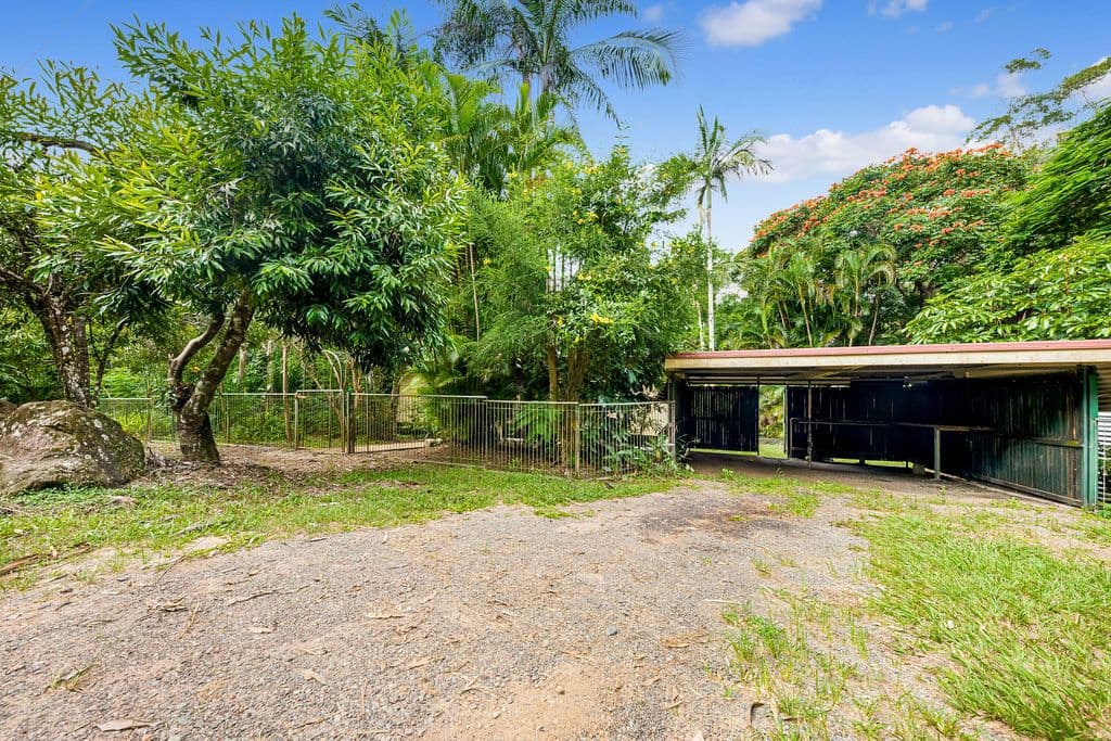 7 Ratcliffe Road, Diamond Valley QLD 4553, Diamond Valley - Thumbnail 3