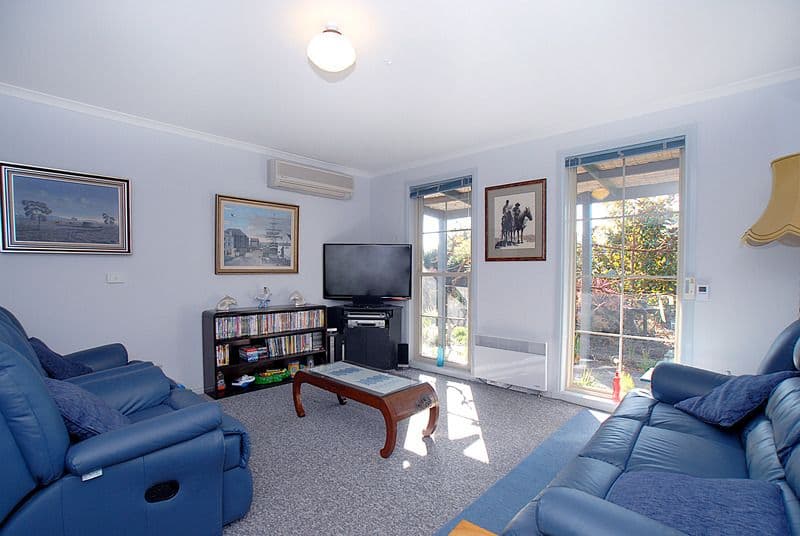 50 Manorwoods Drive, FRANKSTON VIC 3199, Frankston - Thumbnail 5