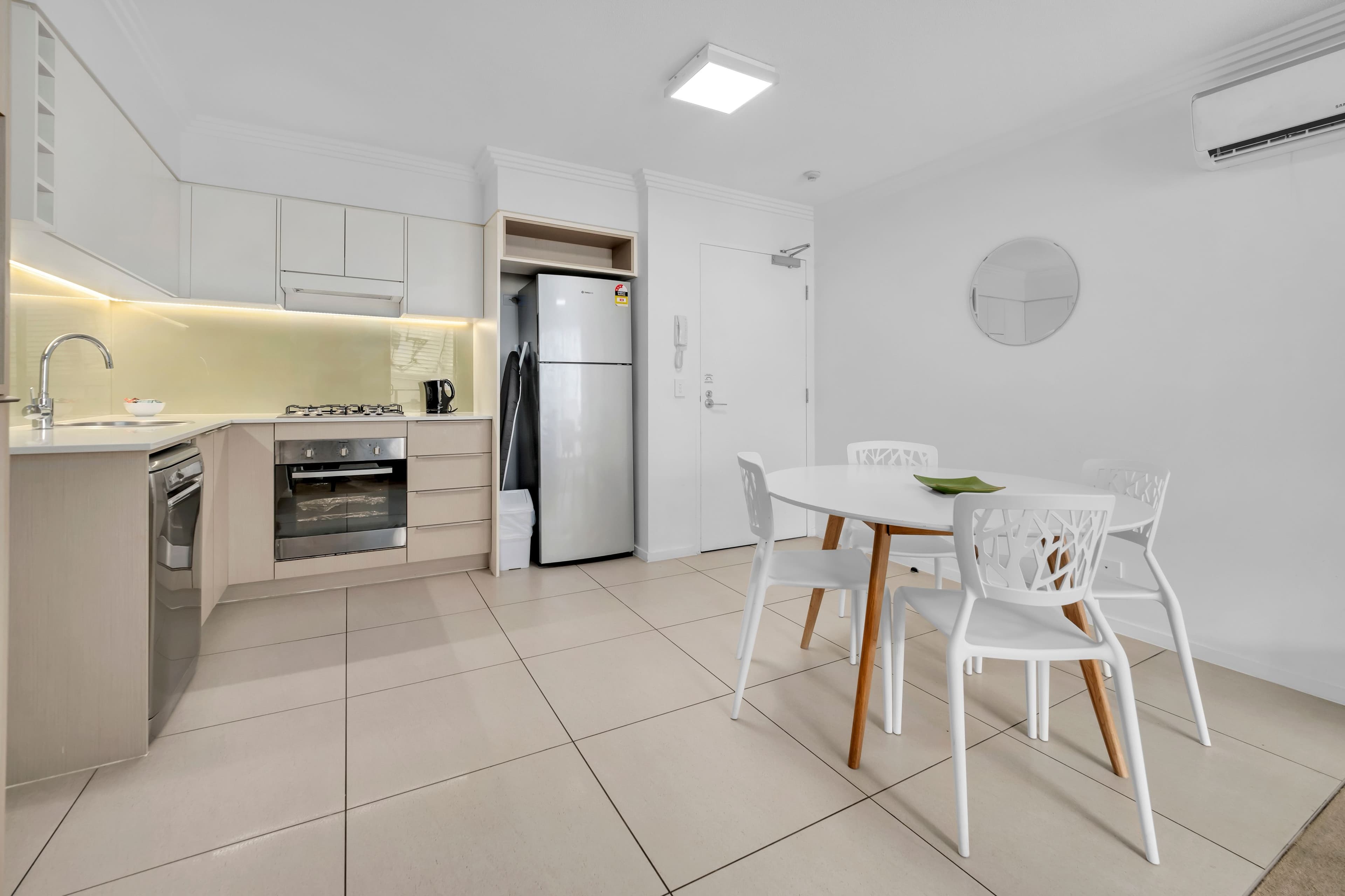 14 Merivale Street, South Brisbane QLD 4101, South Brisbane - Thumbnail 8