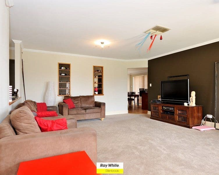 16 Sorrento Turn, ELLENBROOK WA 6069, Ellenbrook - Thumbnail 5