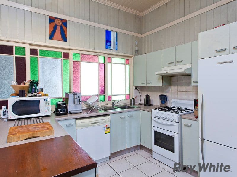 51 Constitution Road, WINDSOR QLD 4030, Windsor - Thumbnail 4