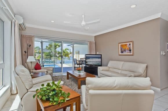 167 Campbell Street, SORRENTO QLD 4217, Sorrento - Thumbnail 6