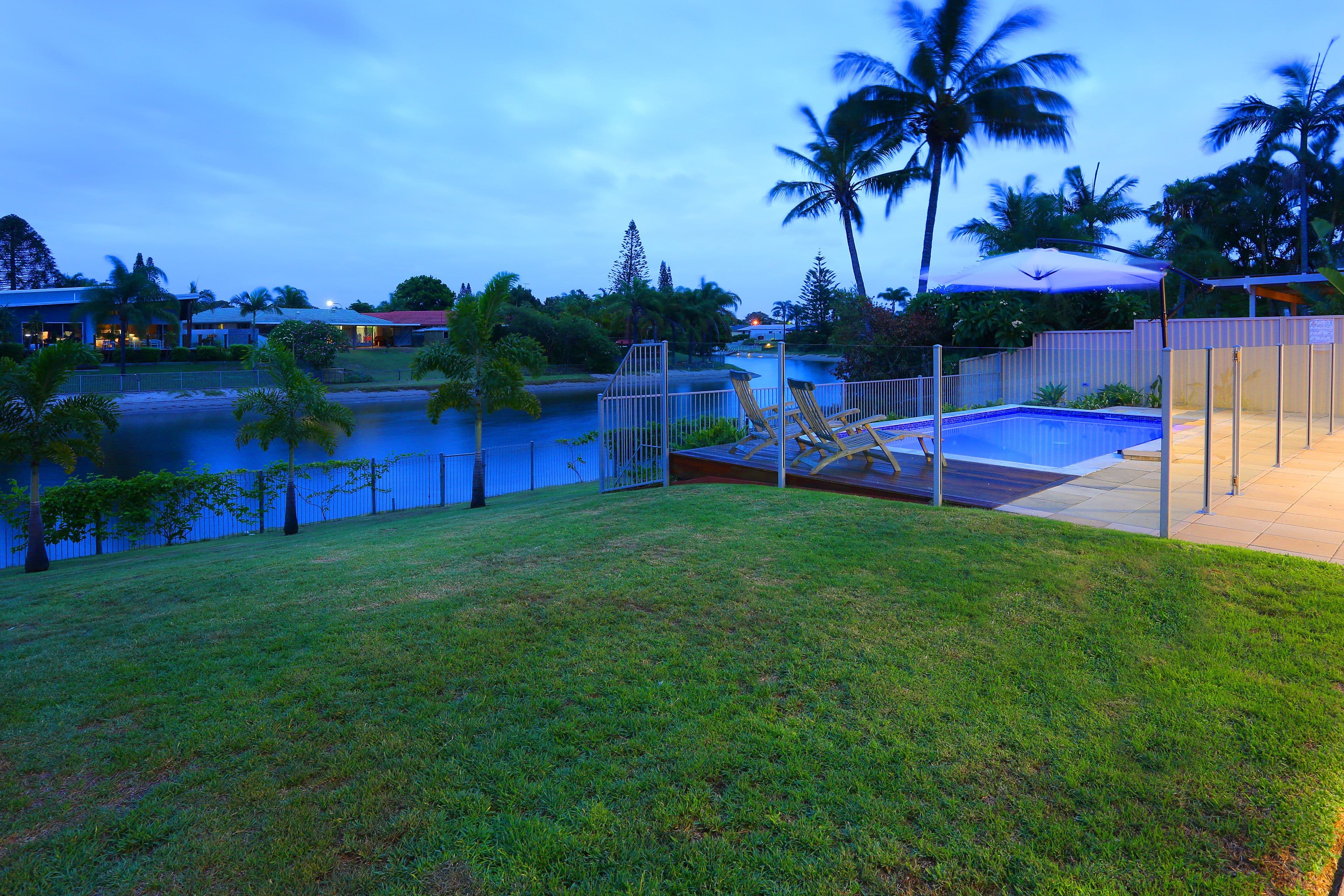46 Alec Avenue, Mermaid Waters QLD 4218, Mermaid Waters - Thumbnail 2