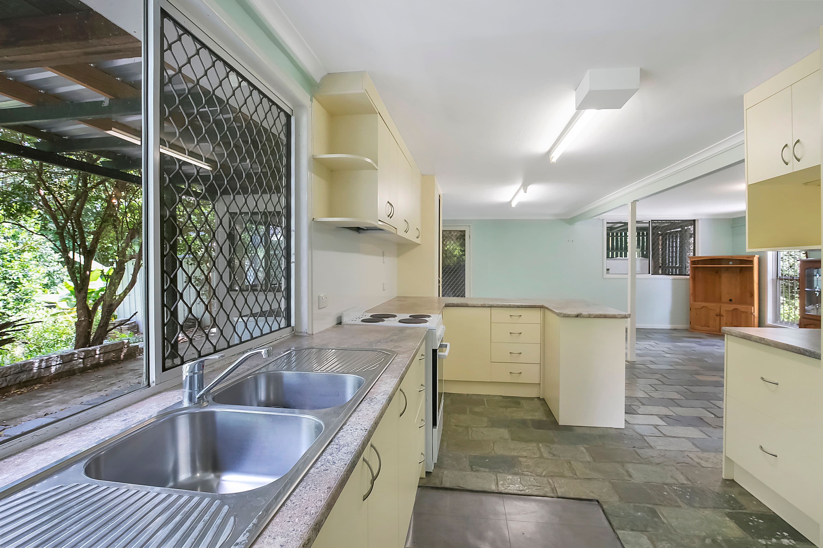 14 Coles Street, Arana Hills QLD 4054, Arana Hills - Thumbnail 7