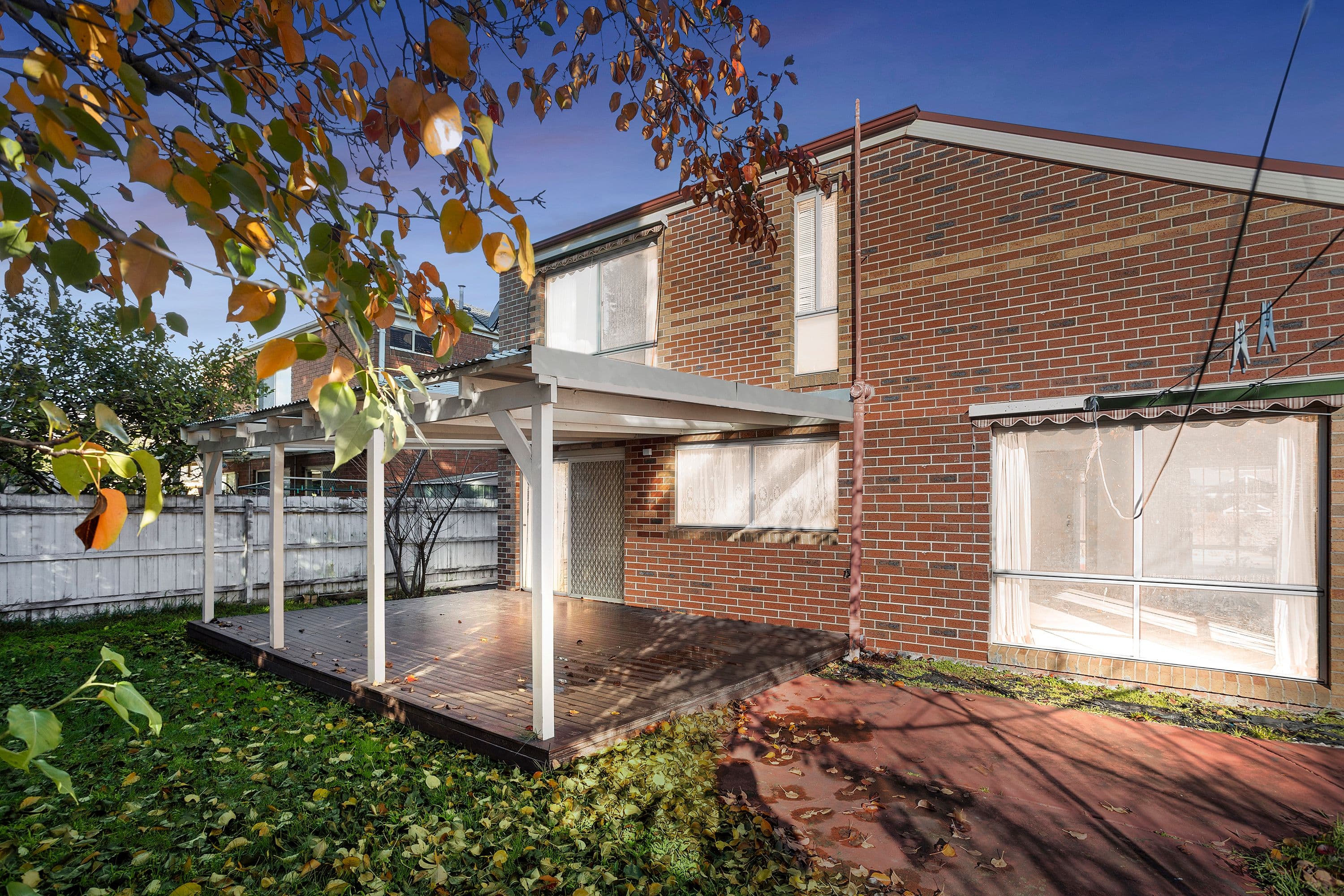 8 Mosman Close, Wantirna South VIC 3152, Wantirna South - Thumbnail 2