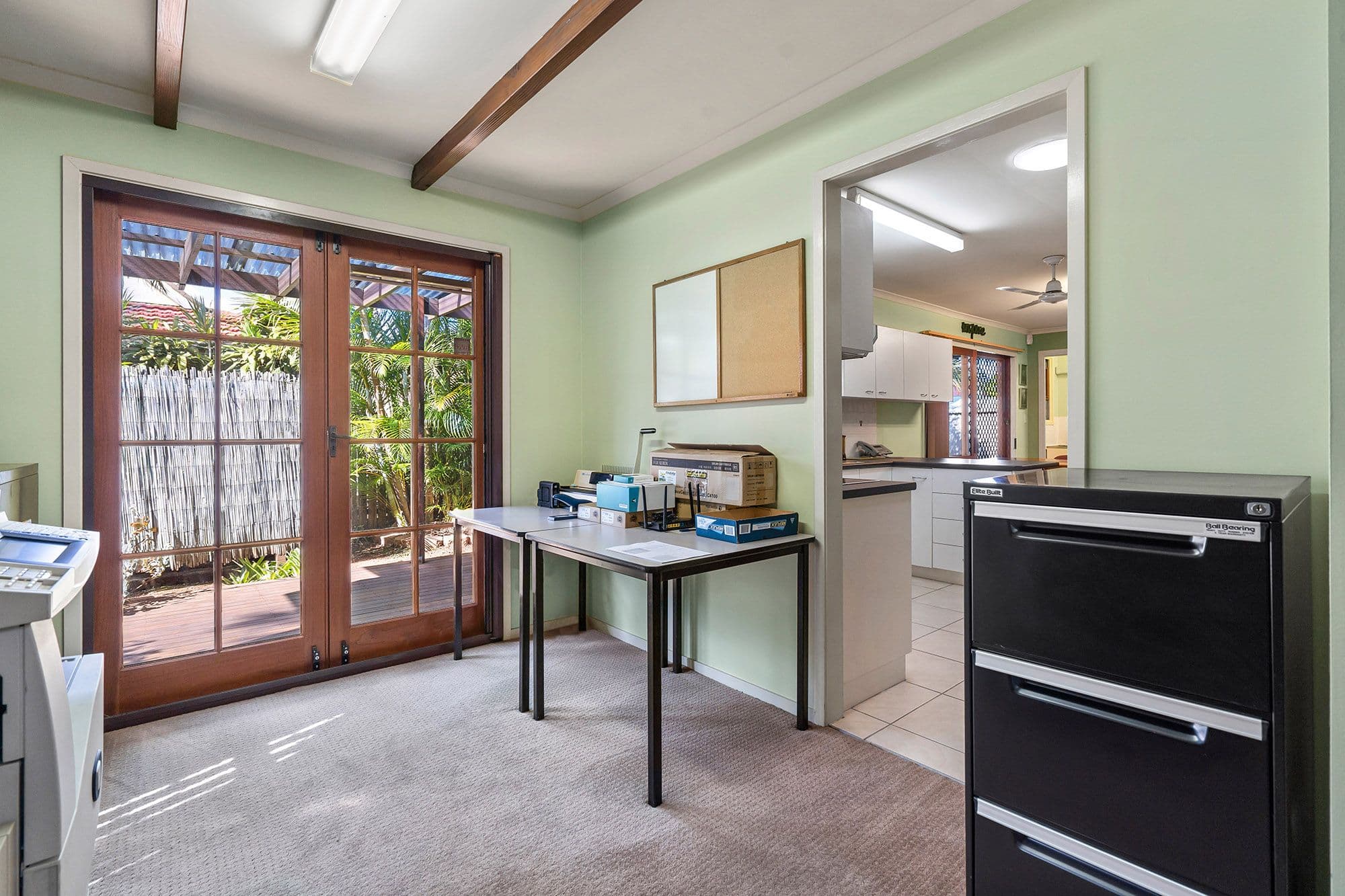 425 Mains Road, Macgregor QLD 4109, Macgregor - Thumbnail 3