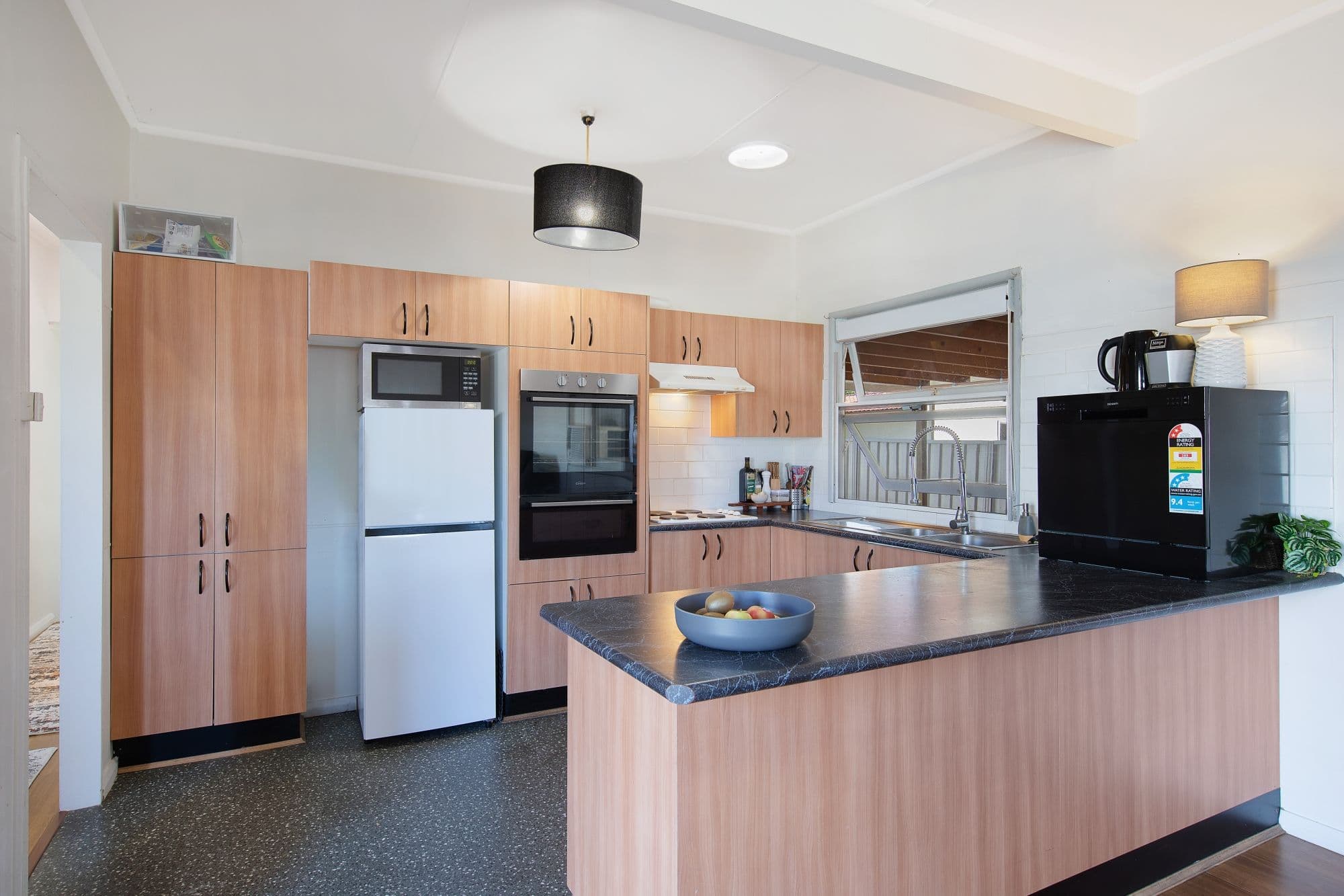 72 Ocean View Road, Gorokan NSW 2263, Gorokan - Thumbnail 2