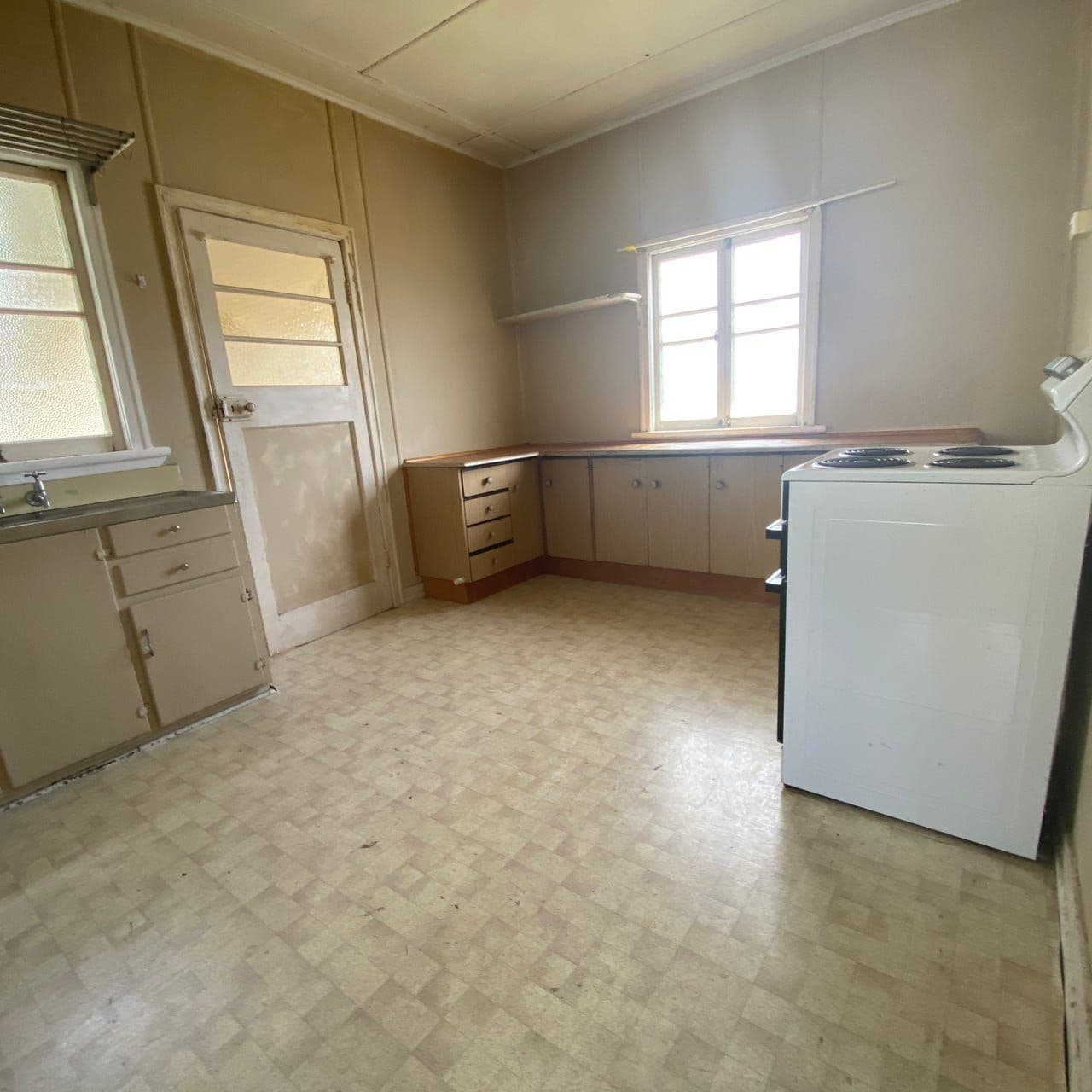 14 Hayes Street, Raceview QLD 4305, Raceview - Thumbnail 4