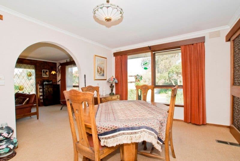 4 SPRINGSONG PASS, CHIRNSIDE PARK VIC 3116, Chirnside Park - Thumbnail 3