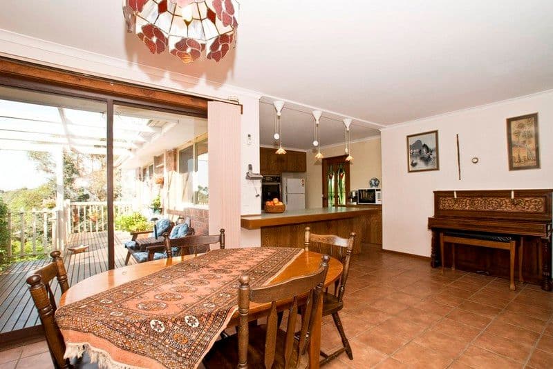 4 SPRINGSONG PASS, CHIRNSIDE PARK VIC 3116, Chirnside Park - Thumbnail 5