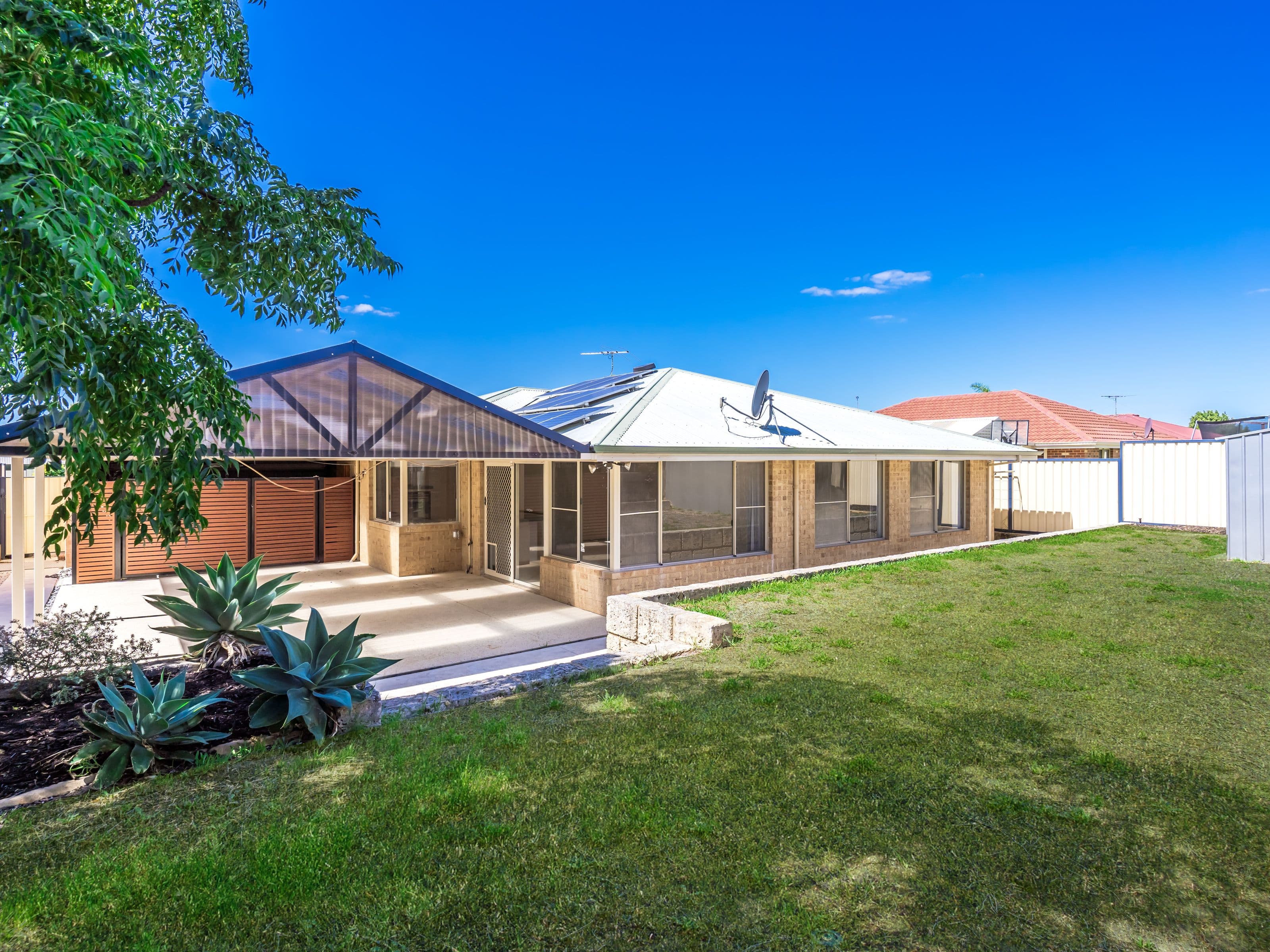 58 Endeavour Drive, Port Kennedy WA 6172, Port Kennedy - Thumbnail 2