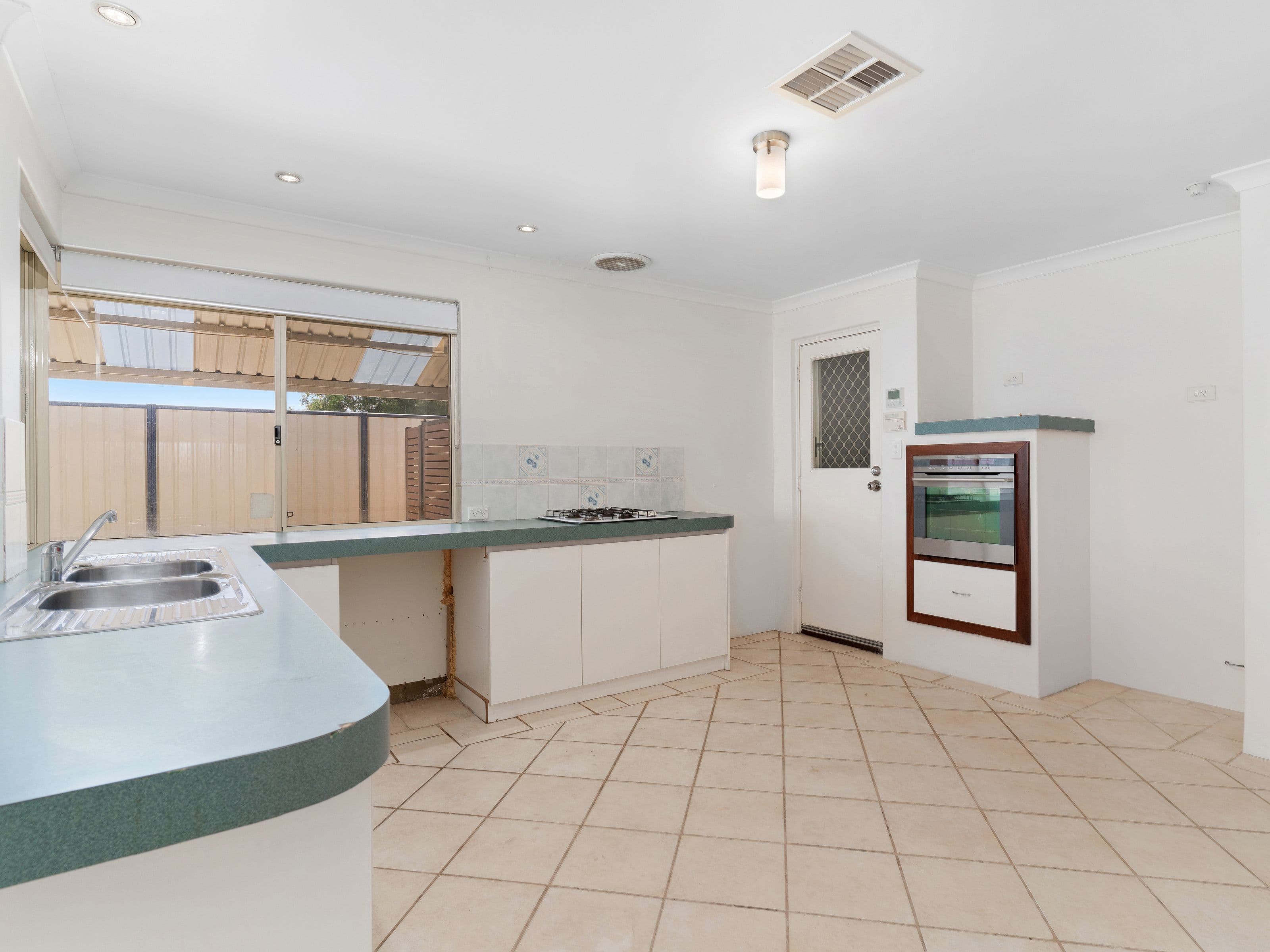 58 Endeavour Drive, Port Kennedy WA 6172, Port Kennedy - Thumbnail 6