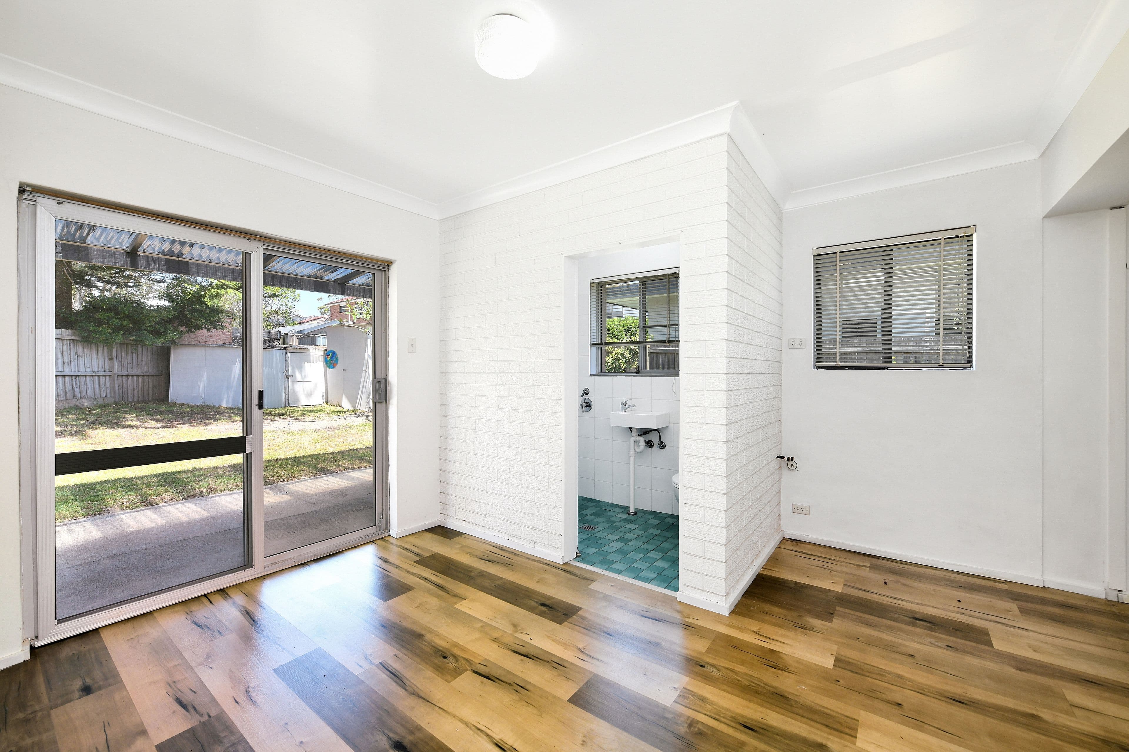 11 Monash Gardens, Pagewood NSW 2035, Pagewood - Thumbnail 4