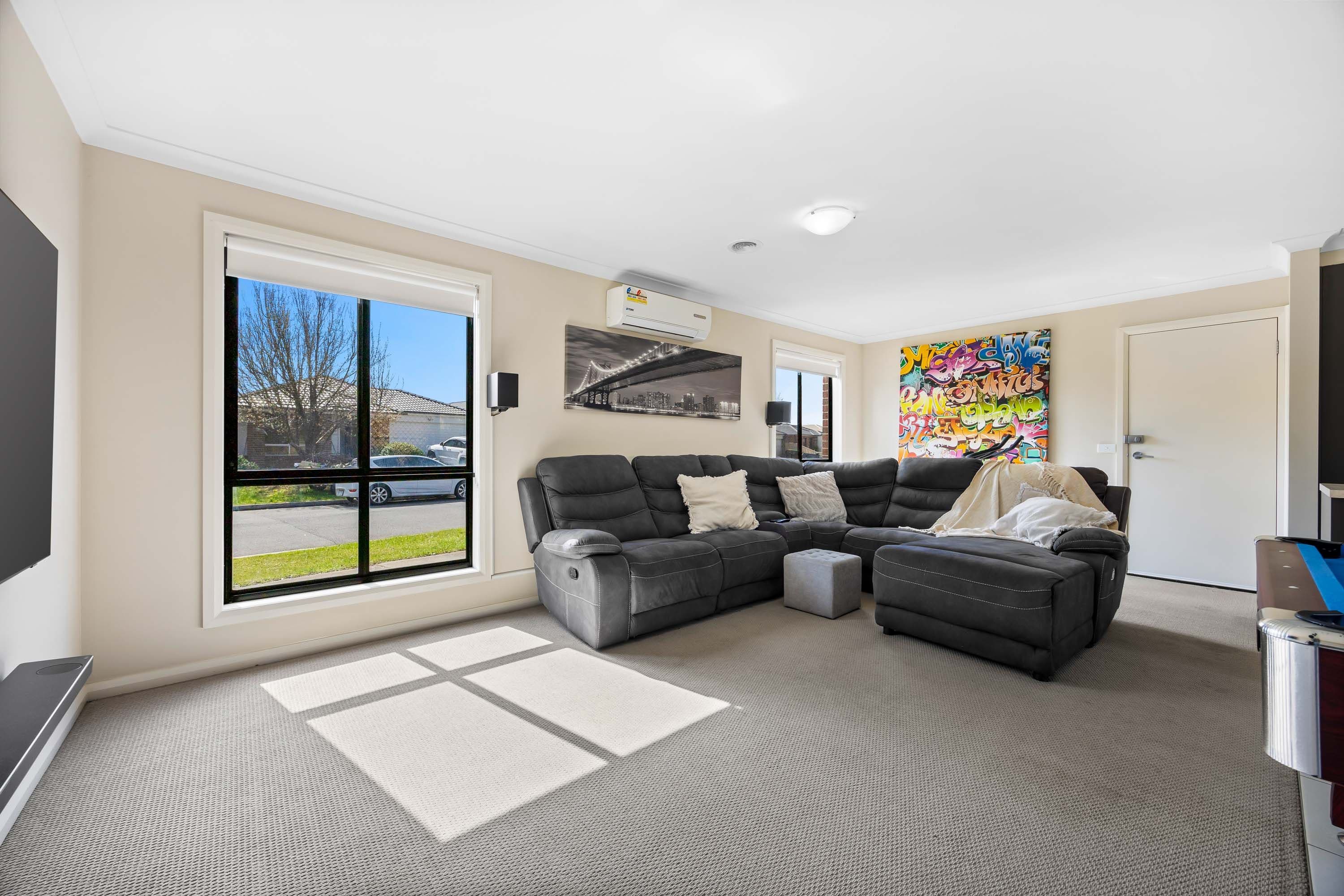 1 Whidburn Place, Sebastopol VIC 3356, Sebastopol - Thumbnail 5