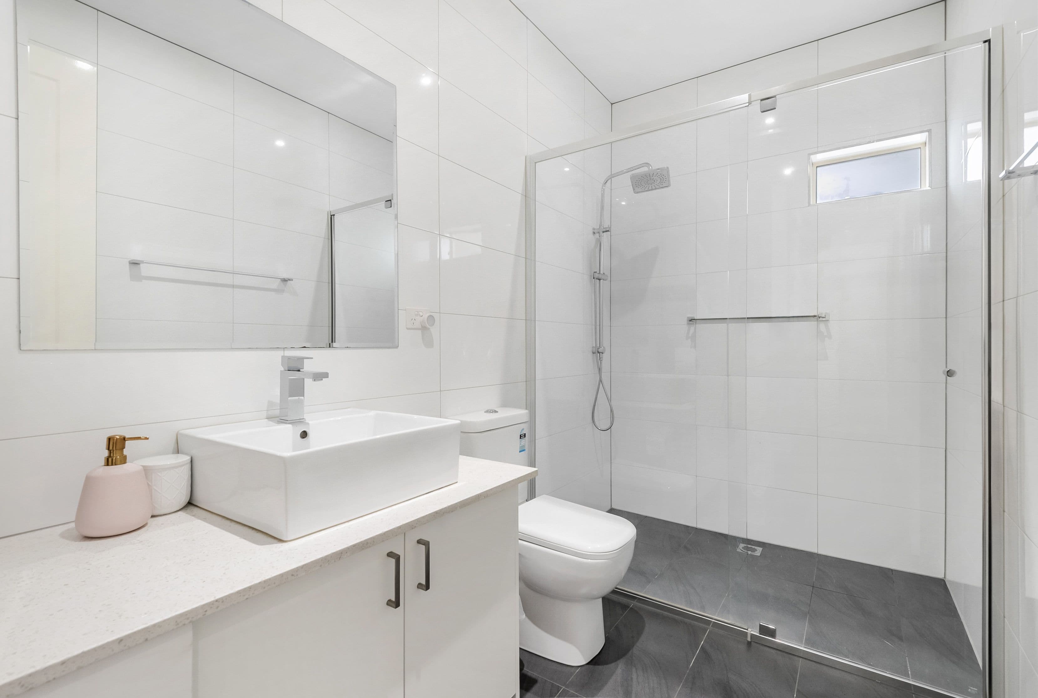 12 Army Avenue, Reservoir VIC 3073, Reservoir - Thumbnail 7