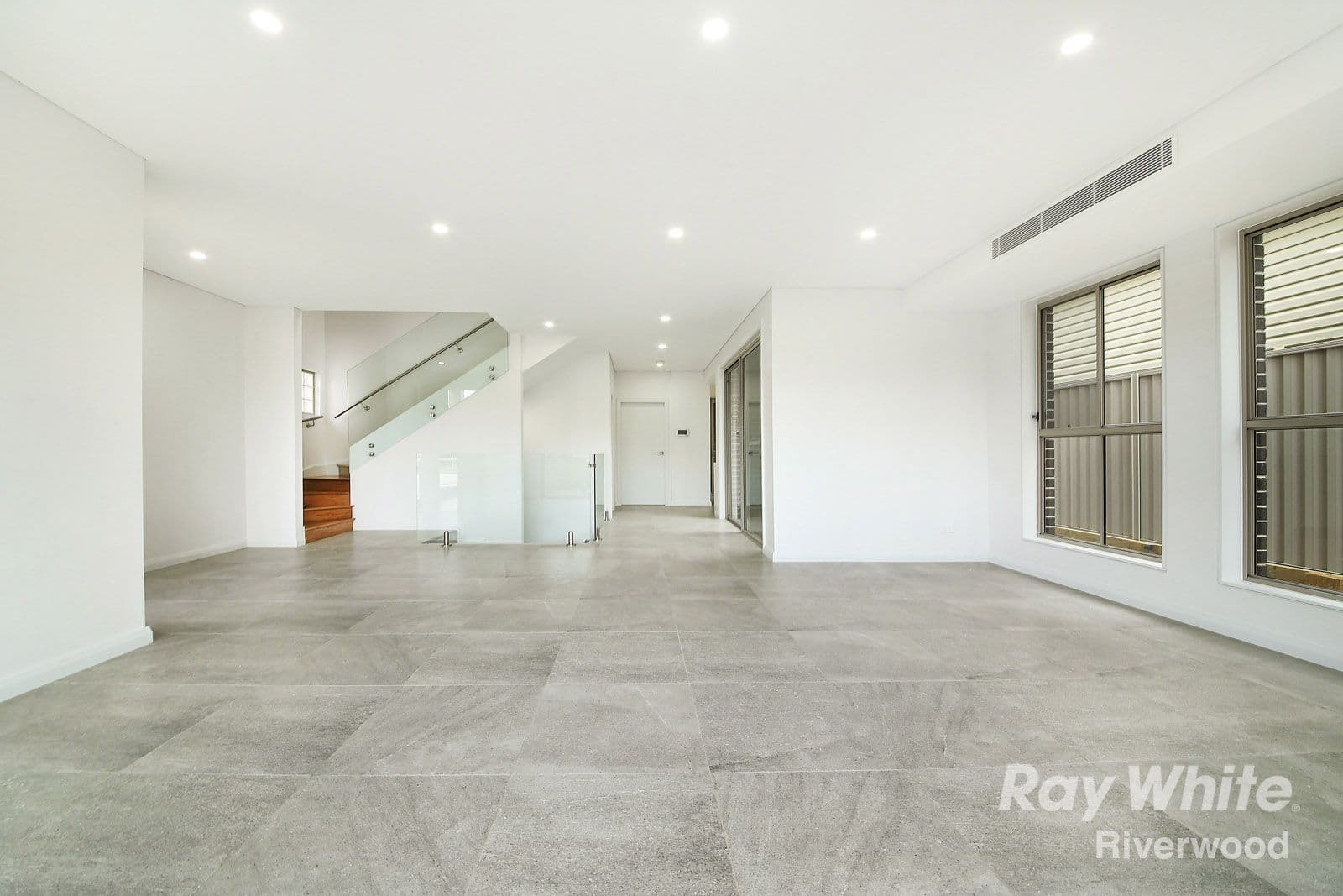 112 Karne Street, Roselands NSW 2196, Roselands - Thumbnail 3