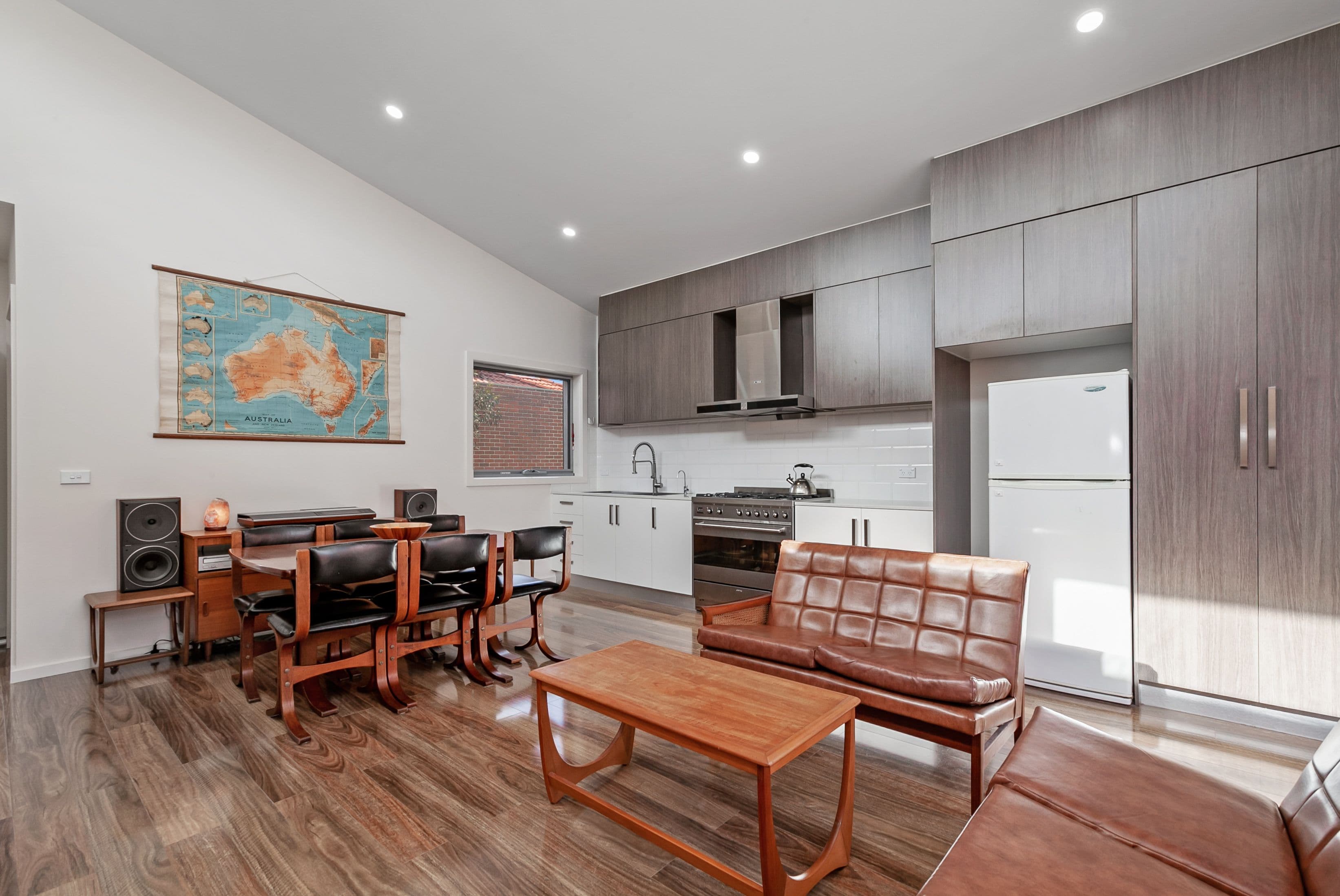 141 Rathcown Road, Reservoir VIC 3073, Reservoir - Thumbnail 4