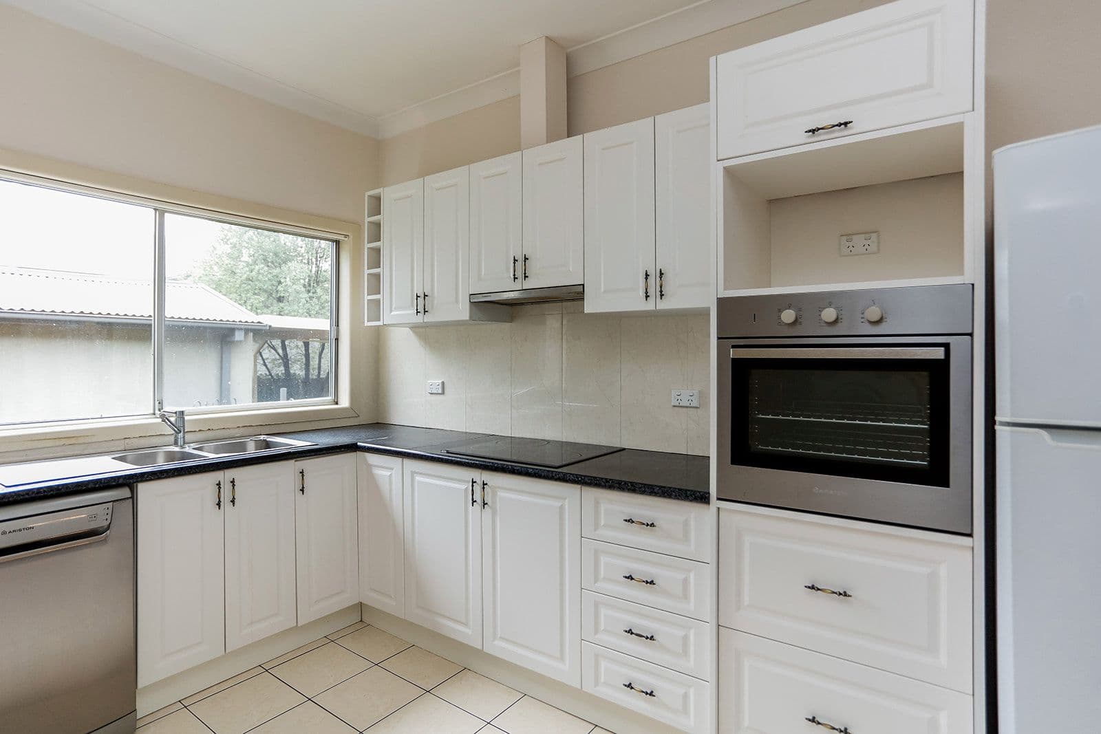 1705 Forest Road, Orange - Thumbnail 4