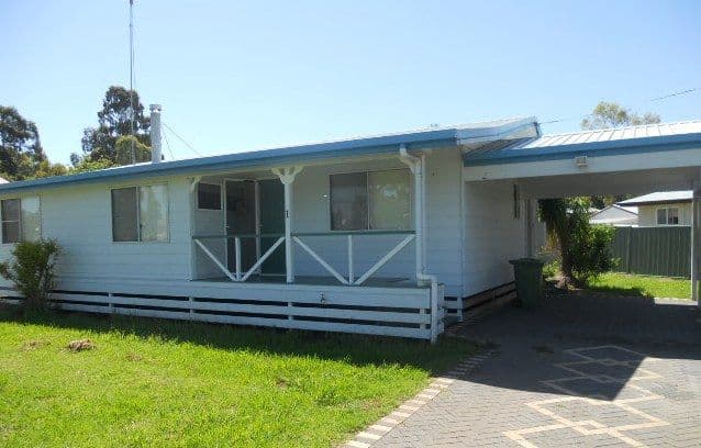 1 Hadley Street, PITTSWORTH QLD 4356, Pittsworth - Thumbnail 2