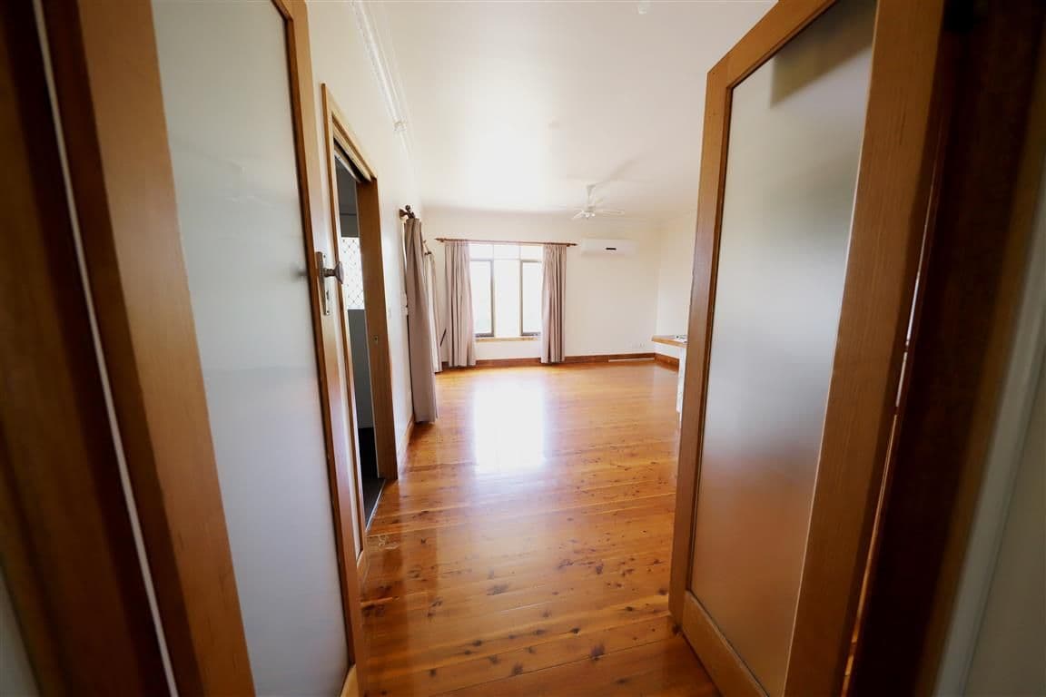62 Capper Street, Tumut - Thumbnail 4