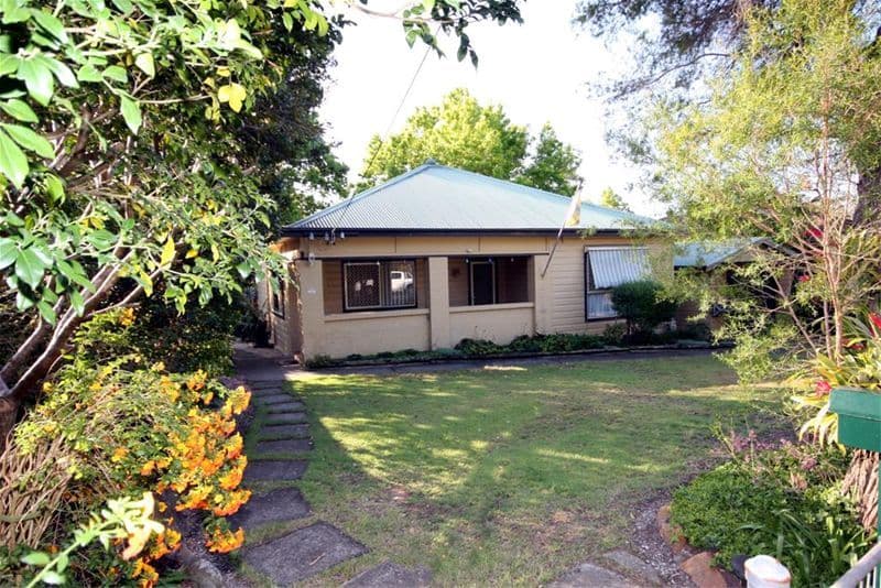 7 Dora Street, MORISSET NSW 2264, Morisset - Image 1