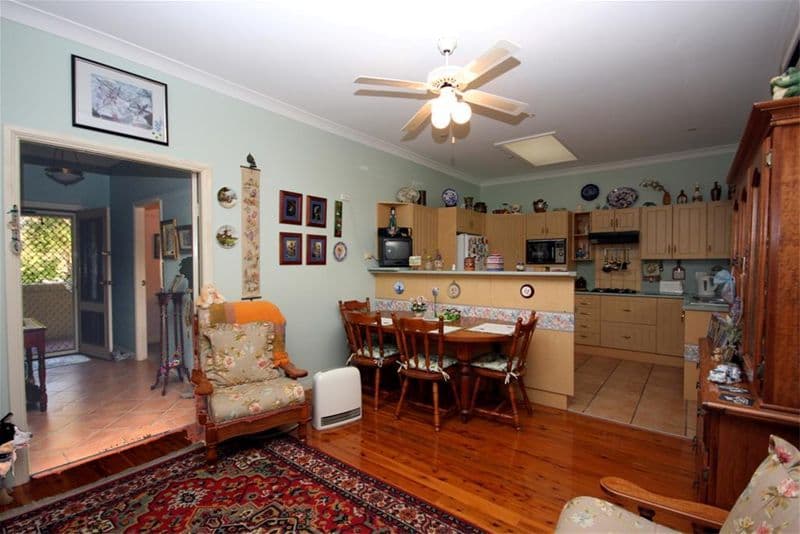 7 Dora Street, MORISSET NSW 2264, Morisset - Thumbnail 7