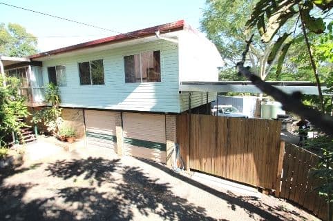 9 Glyn Court, REDBANK PLAINS QLD 4301, Redbank Plains - Thumbnail 2