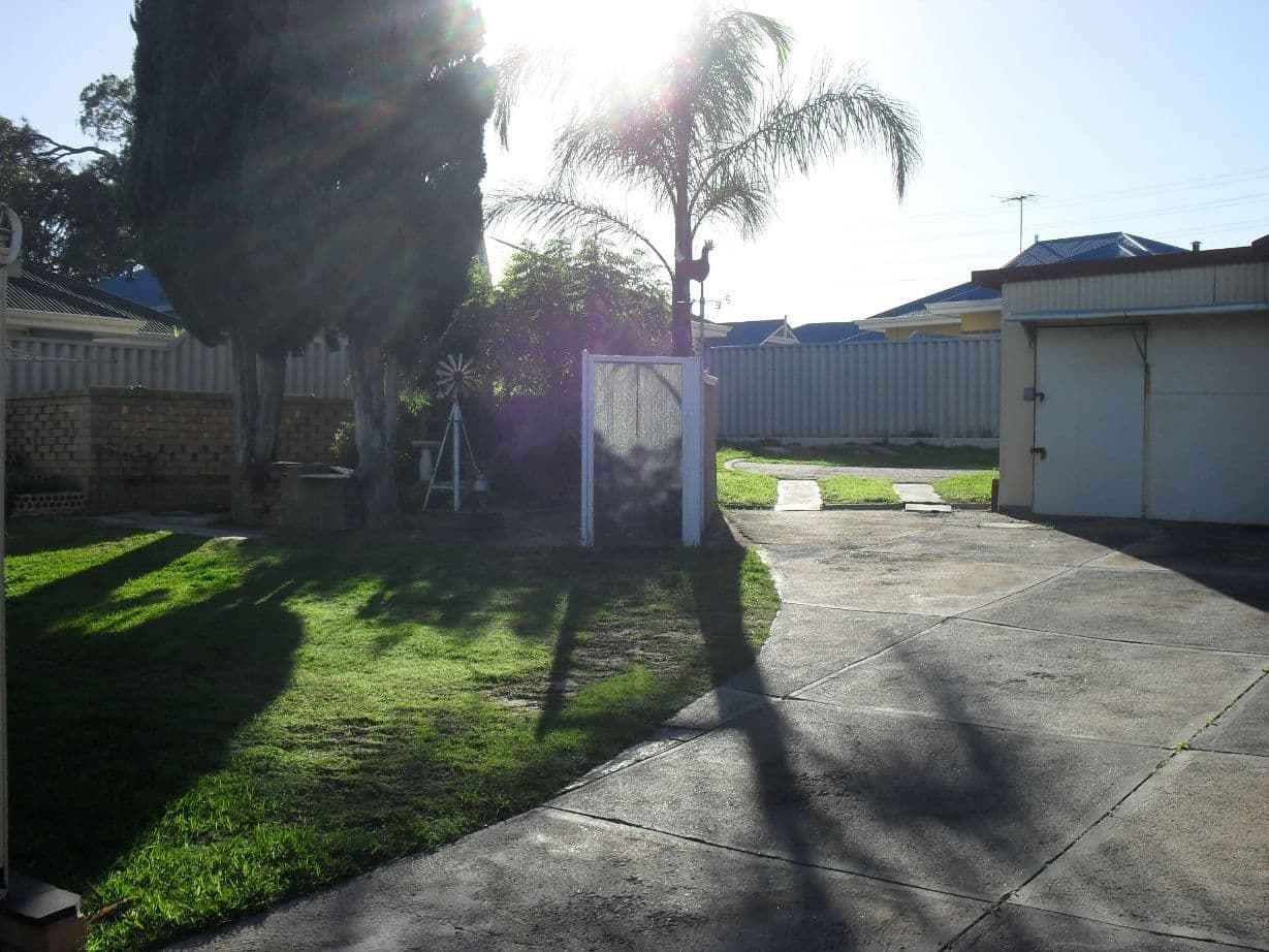 213 Durlacher Street, Geraldton WA 6530, Geraldton - Thumbnail 3