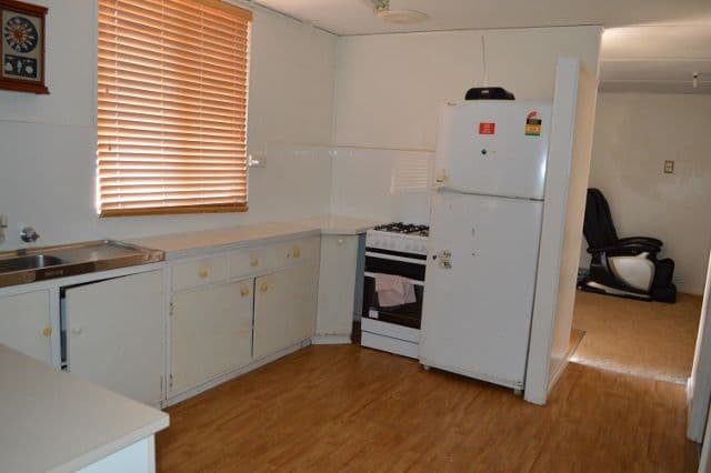 1 Walsh Street, Kambalda East WA 6442, Kambalda East - Thumbnail 3