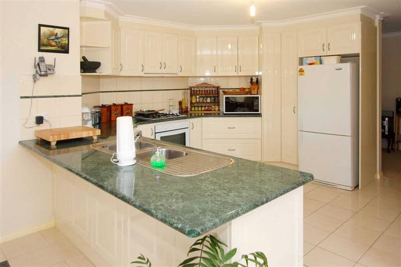 44 Allenby Road, HILLSIDE VIC 3037, Hillside - Thumbnail 2