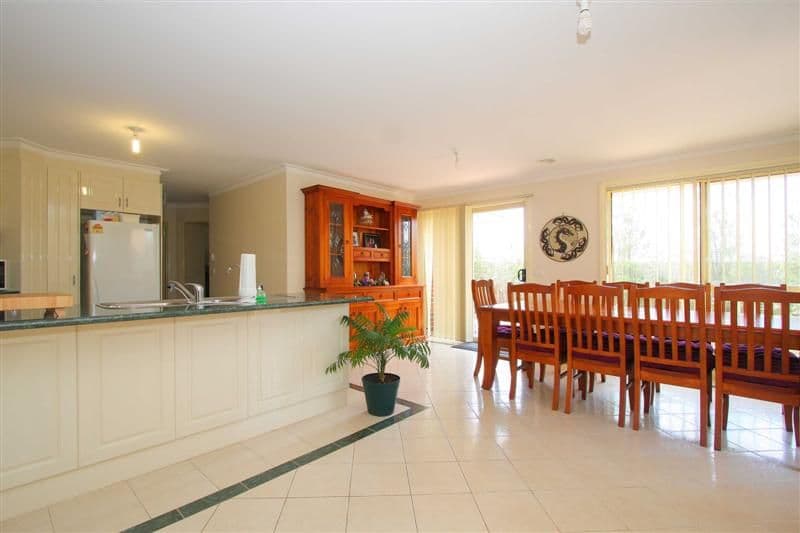 44 Allenby Road, HILLSIDE VIC 3037, Hillside - Thumbnail 3