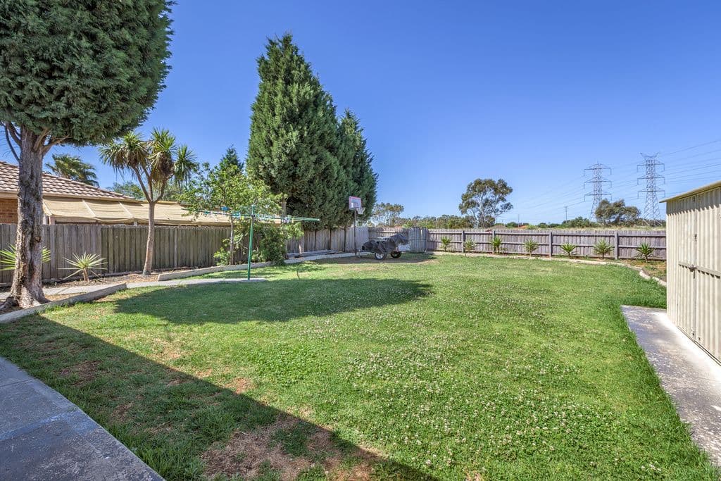 82 Hawkes Drive, Mill Park VIC 3082, Mill Park - Thumbnail 4