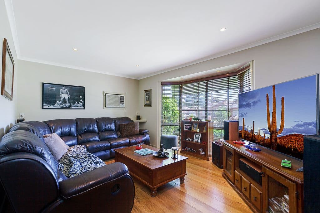 82 Hawkes Drive, Mill Park VIC 3082, Mill Park - Thumbnail 7