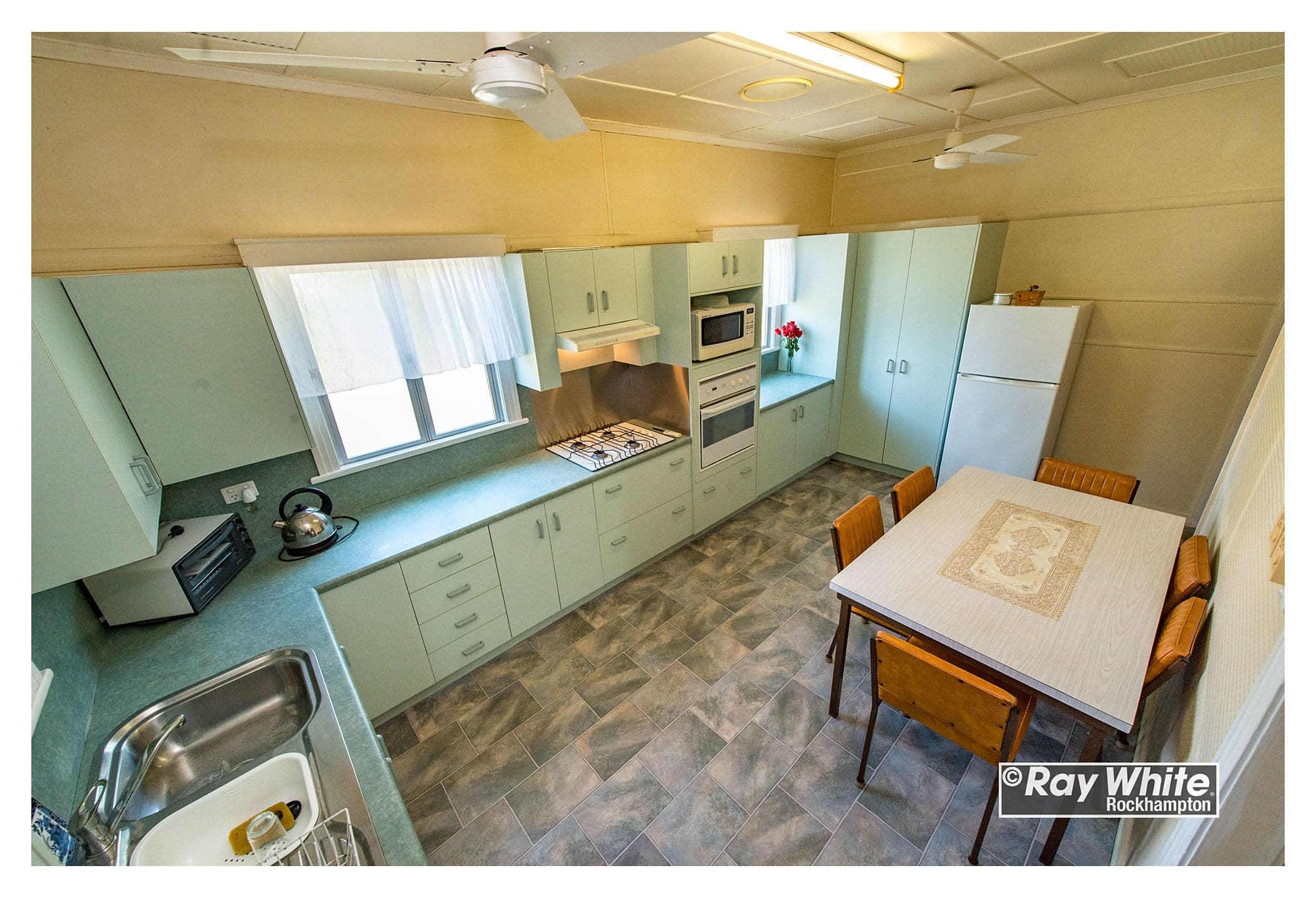 274 Berserker Street, Berserker QLD 4701, Berserker - Thumbnail 5