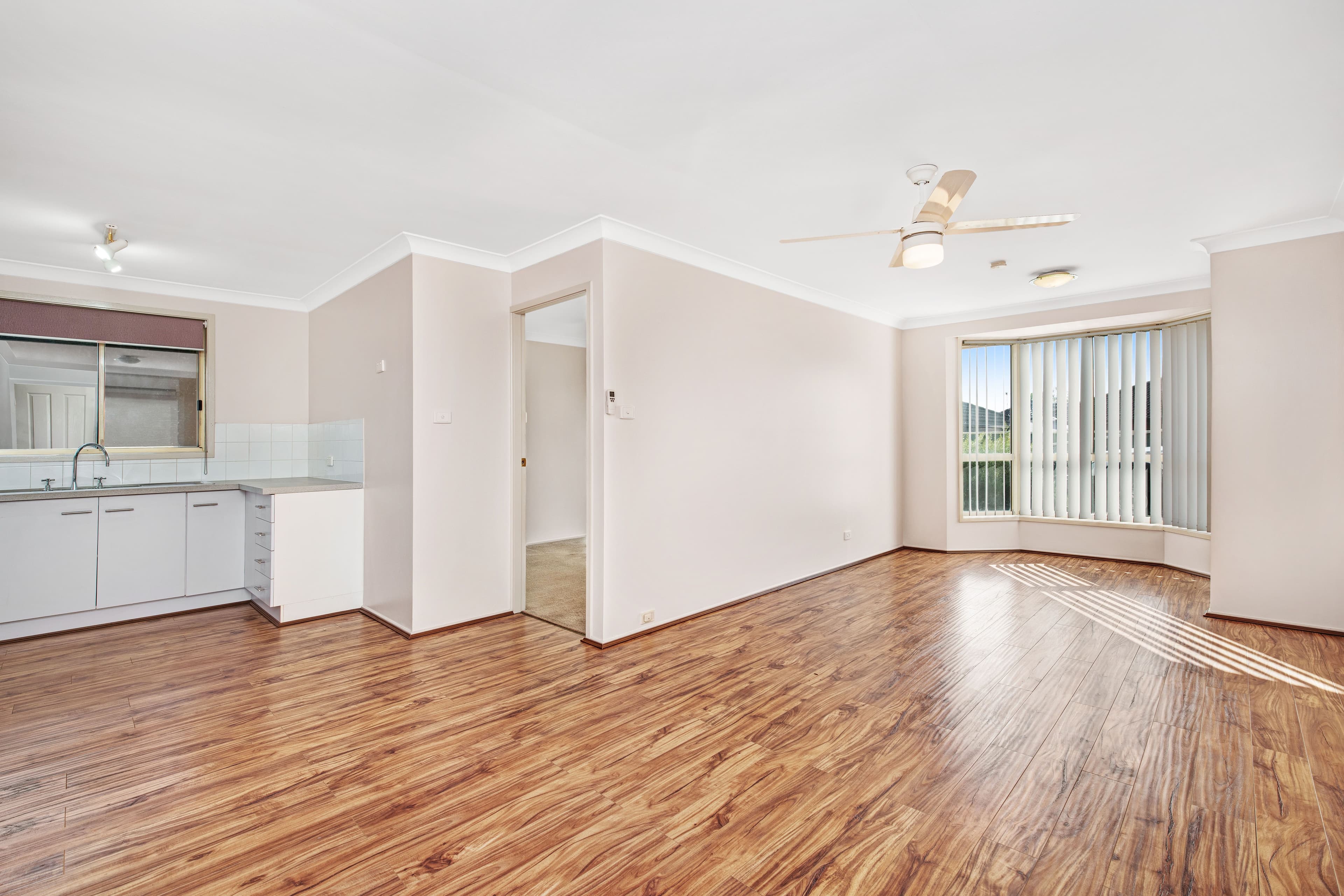 6 Justine Parade, Rutherford - Thumbnail 2