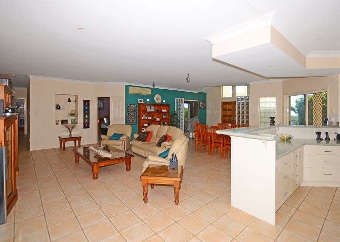 66 Mal Campbell Drive, CRAIGNISH QLD 4655, Craignish - Thumbnail 6