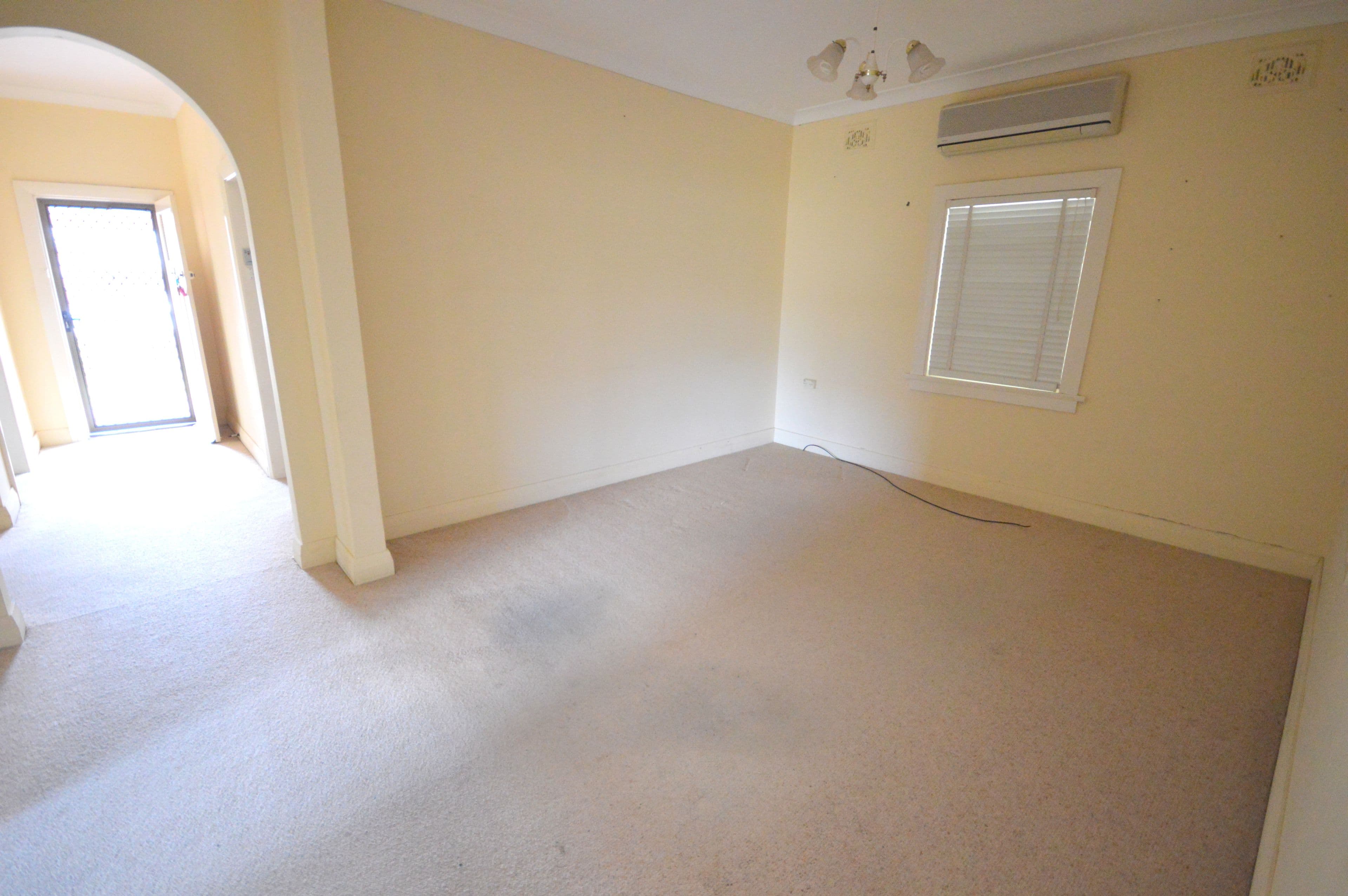 36 Courallie Street, Cowra - Thumbnail 3