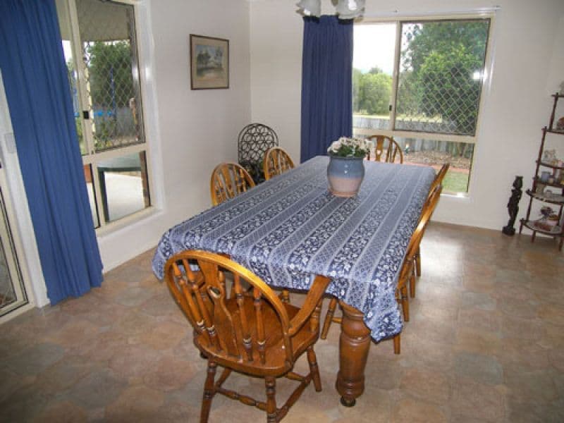 10 Alaqua Court, BEAUDESERT QLD 4285, Beaudesert - Thumbnail 5