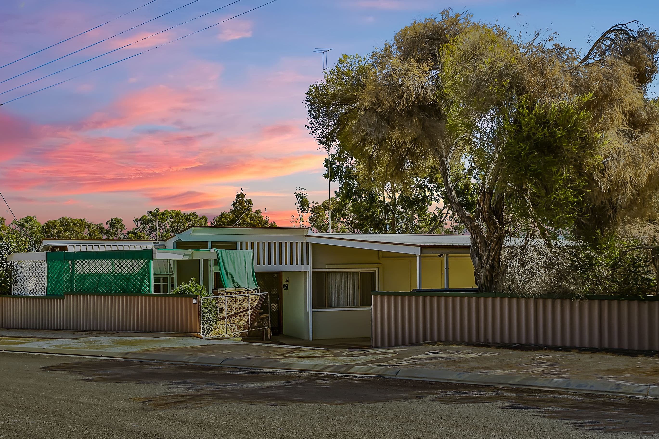 13 Sherwood Avenue, Loxton SA 5333, Loxton - Image 1
