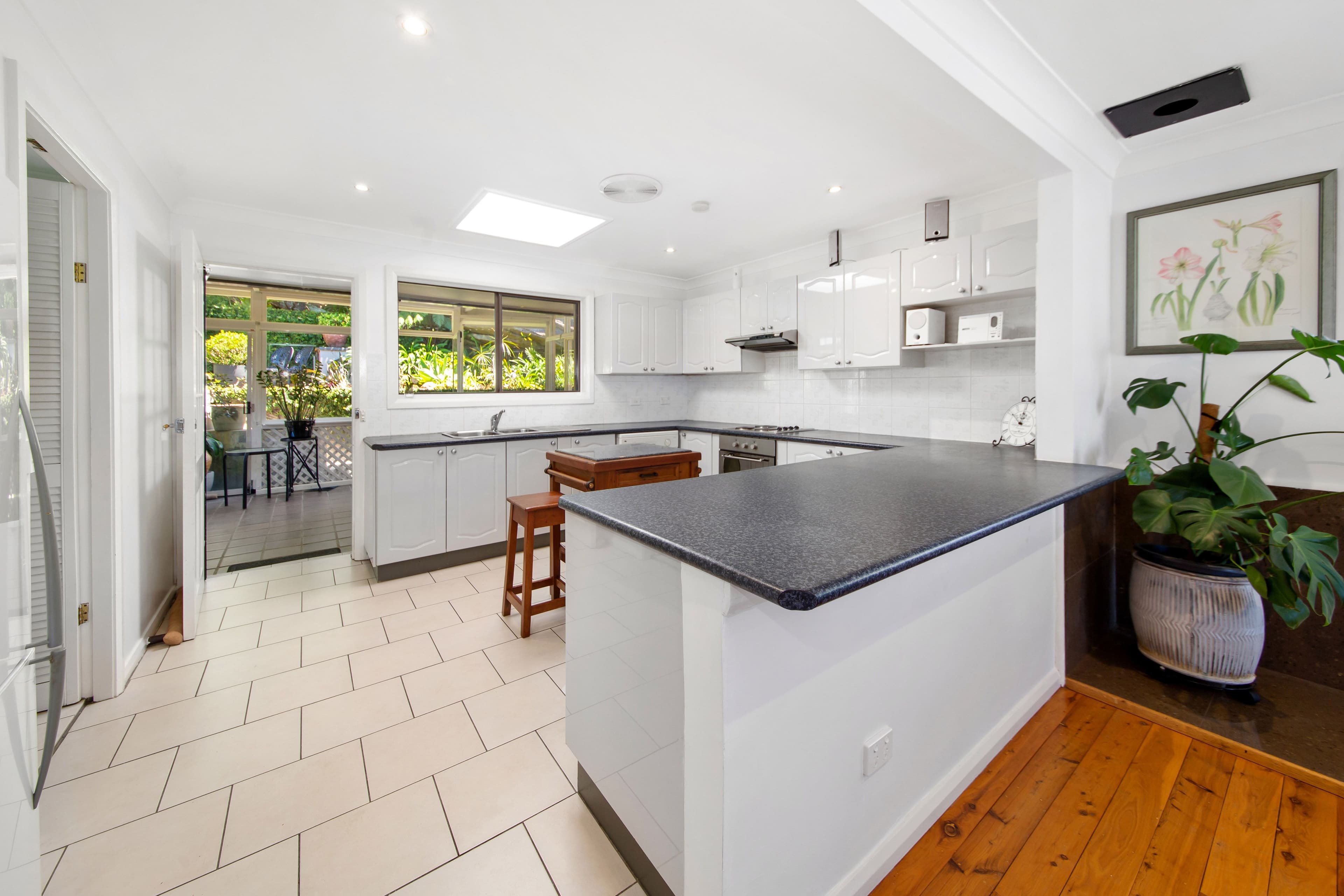 17 Kimberley Place, Gymea Bay NSW 2227, Gymea Bay - Thumbnail 2